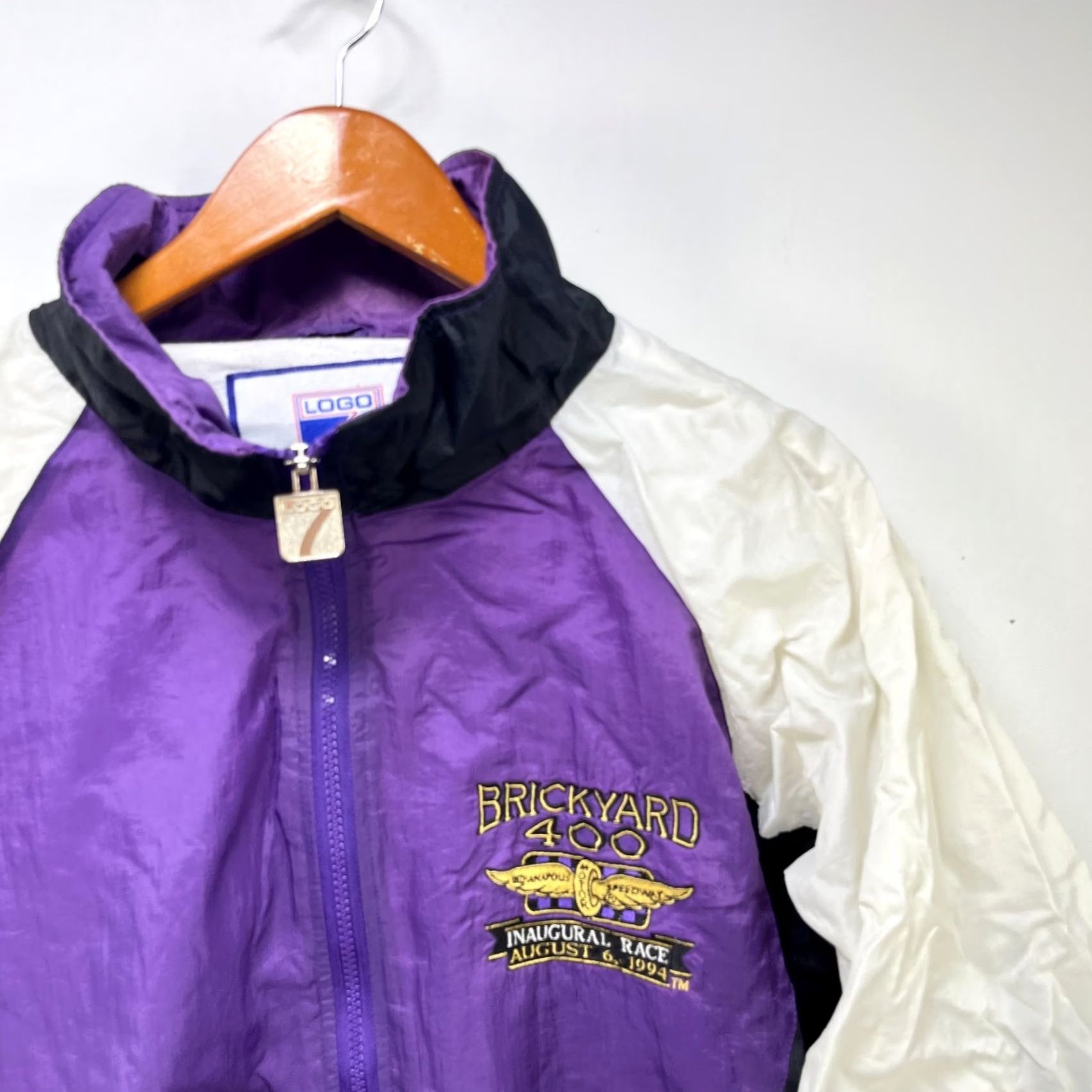 Logo 7 VINTAGE 90s Brickyard 400 NASCAR Racing Jacket Large Mens Windbreaker Nike Air Logo Purple Solid Reversible Hooded Size US L / EU 52-54 / 3 - 3 Thumbnail
