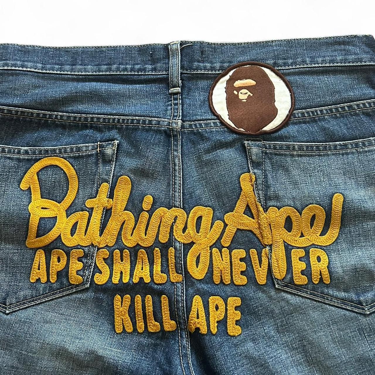 Bape × Vintage Bape Medium Wash Spellout Denim Shorts Size US 35 - 2 Thumbnail