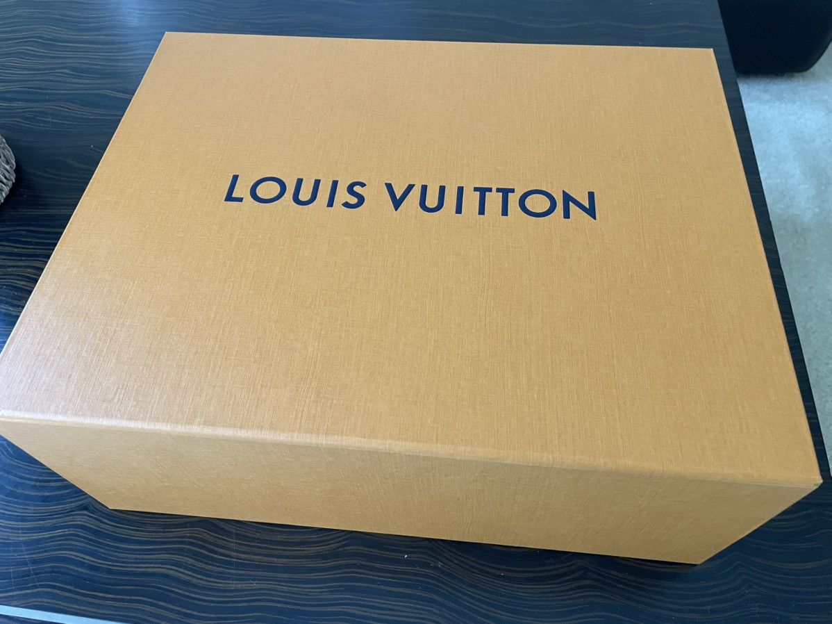 Louis Vuitton LV Trainer Sneakers #54 white blue Size US 10 / EU 43 - 8 Thumbnail
