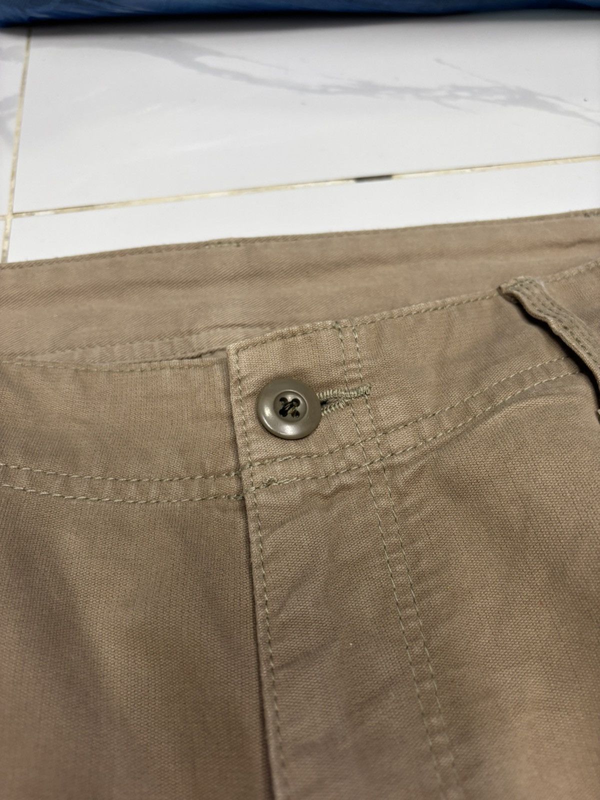 Uniqlo 🔥UNIQLO PAINTER KHAKIS CARGO PANTS Size US 36 / EU 52 - 9 Thumbnail