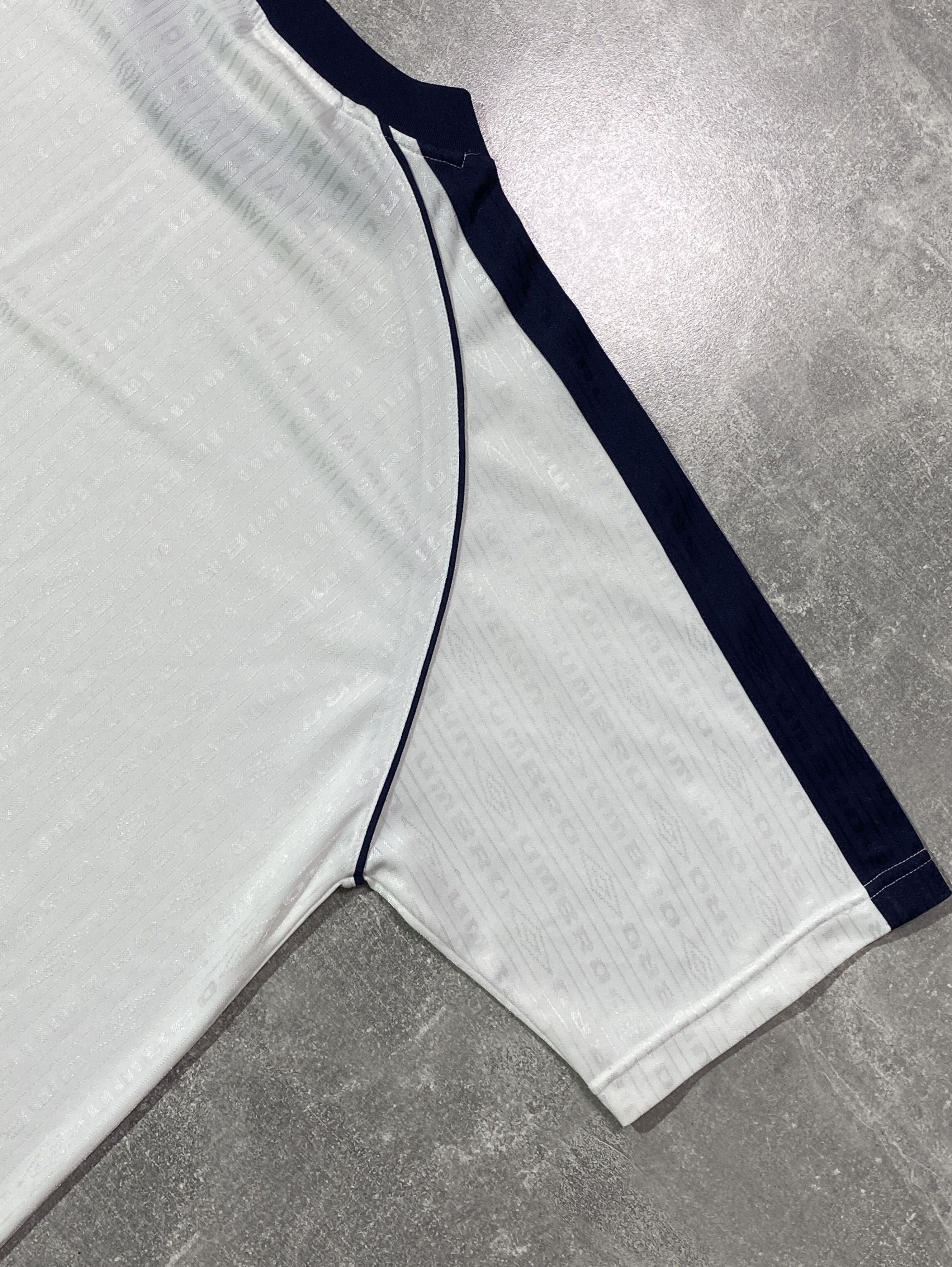 Umbro Vintage 90s Umbro Monogram Soccer Jersey Size US L / EU 52-54 / 3 - 2 Thumbnail