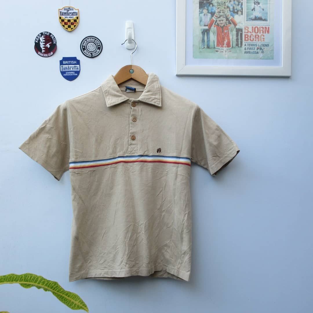Hang Ten × Vintage Vintage Hangten 1970s Light Brown Surf Polo Shirt Size S Size US M / EU 48-50 / 2 - 1 Thumbnail