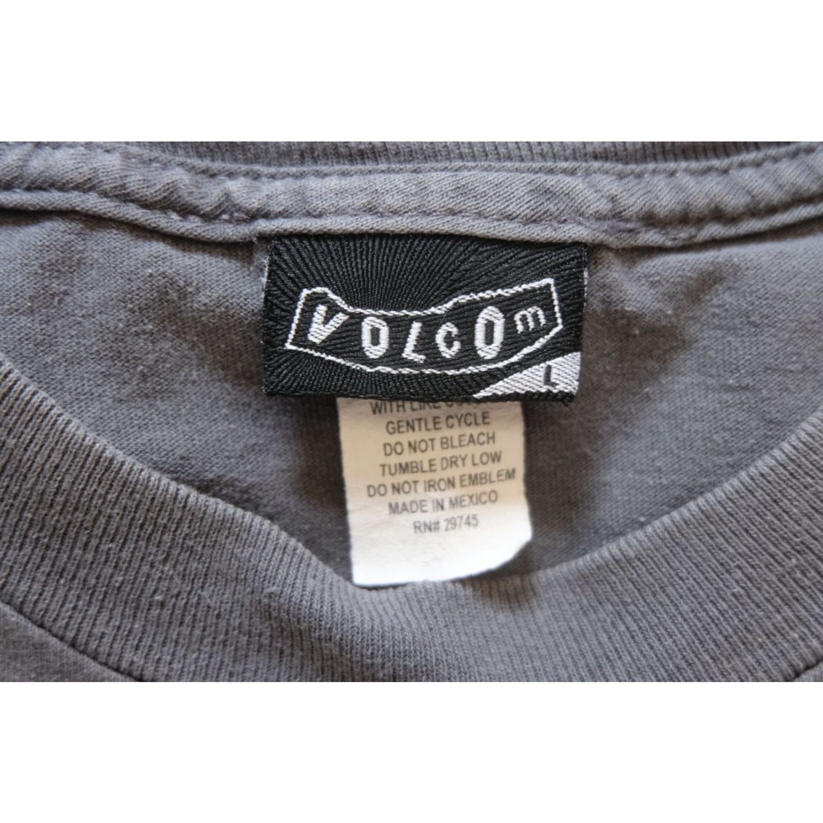 Volcom VINTAGE Volcom Skateboarding 90s Y2K Faded Stone Graphic Gray T-Shirt Mens L Size US L / EU 52-54 / 3 - 6 Thumbnail