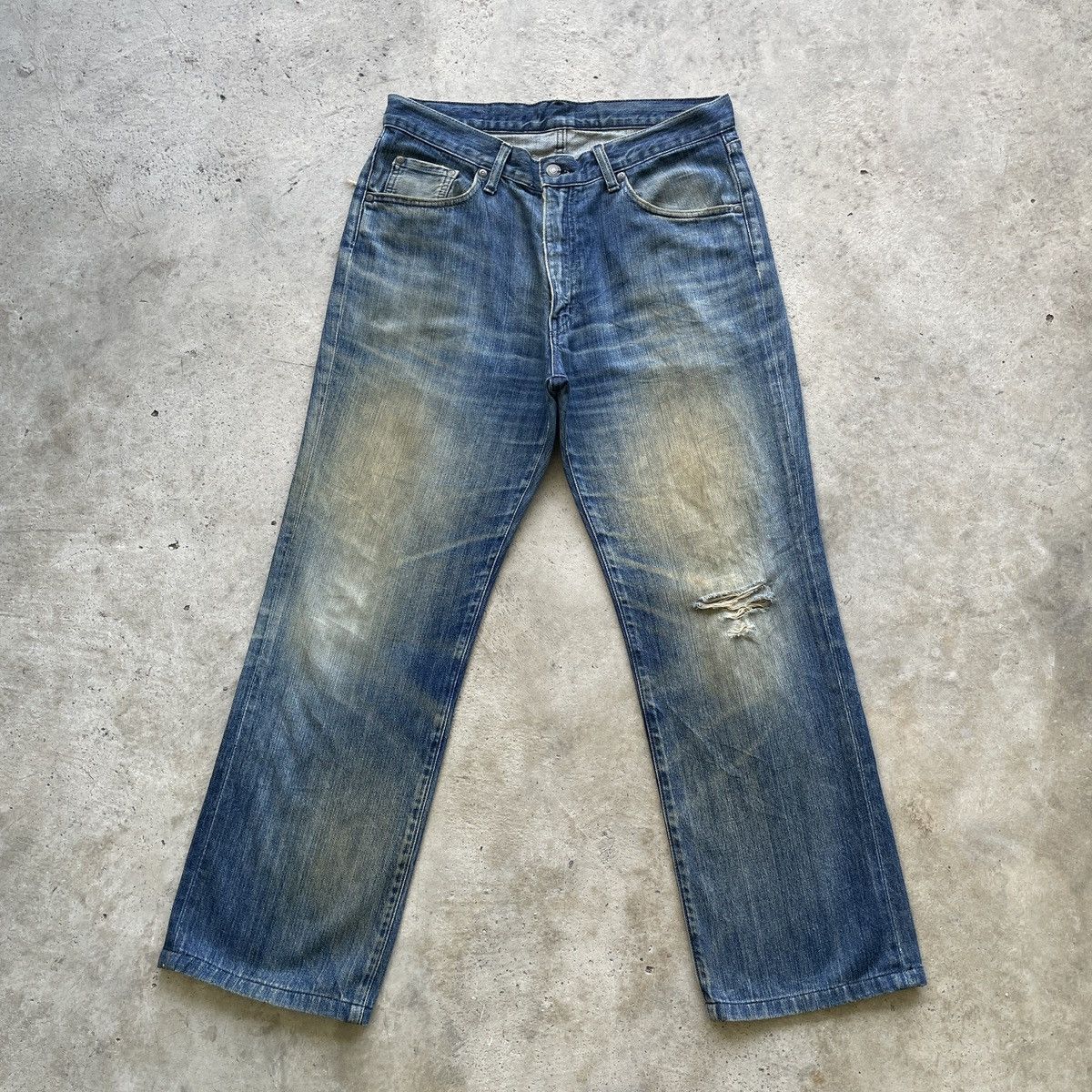 Japanese Brand Vintage Japanese Rusty Wash Distressed Faded Jeans Pants W32 Size US 32 / EU 48 - 1 Thumbnail