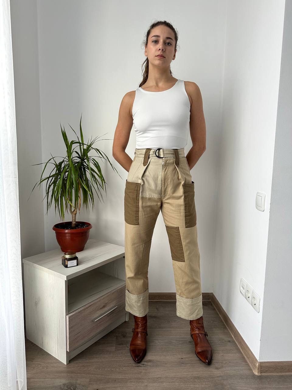Isabel Marant Etoile × Japanese Brand × Vintage Vintage Isabel Marant Etolie Beige Pocket Cargo Pants Size 24" / US 00 / IT 34 - 1 Thumbnail