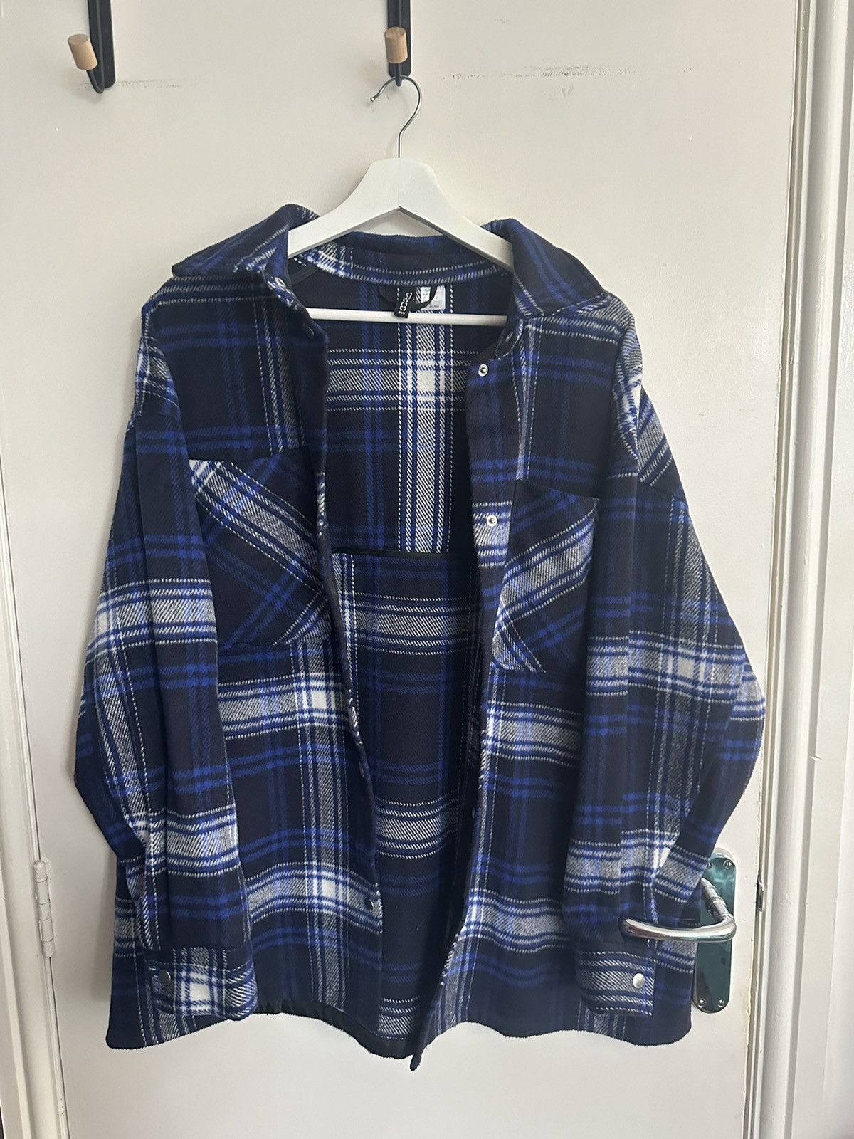 H&M H&M Loose Fit Lightweight Navy Checkered Shacket Size M / US 6-8 / IT 42-44 - 1 Thumbnail