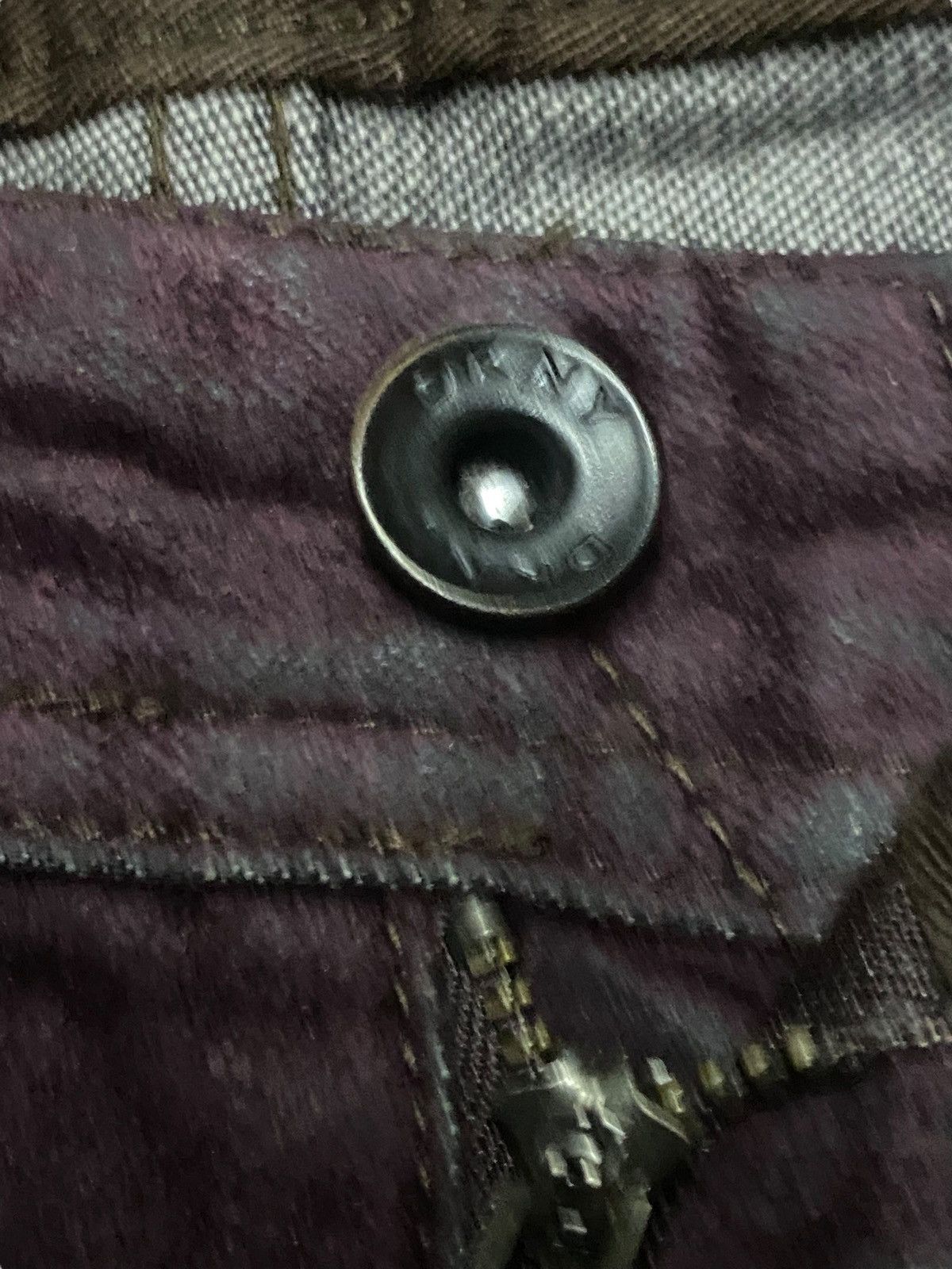 DKNY Vintage DKNY Slim Fit Deep Purple Nice Faded Jeans Size US 30 / EU 46 - 7 Thumbnail
