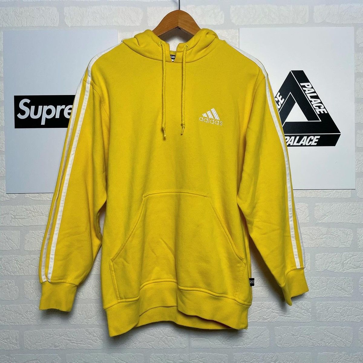 Vintage 90s Adidas embroidered logo Hoodie yellow sweater
