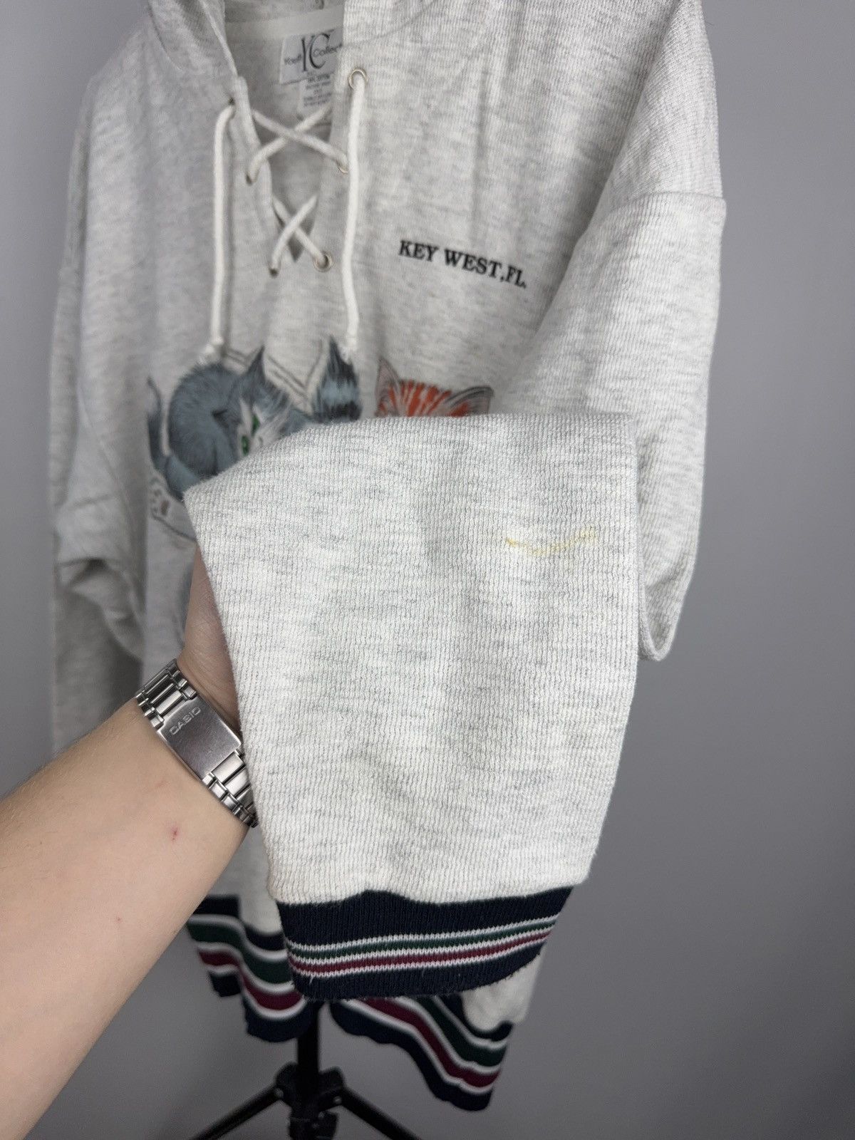 Vintage Vintage 1996 Cat Graphic Hoodie Key West Lace Up 90s Style Size US M / EU 48-50 / 2 - 12 Thumbnail