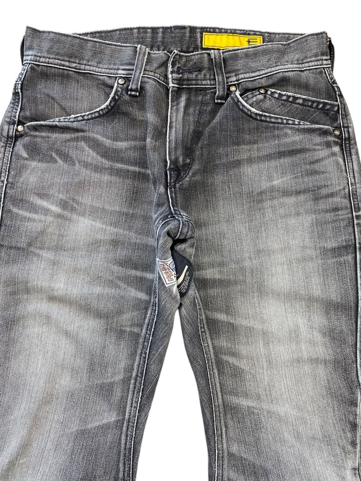 Edwin Edwin Faded Wash Whiskered Style Twisted Leg Jeans Size US 30 / EU 46 - 2 Thumbnail