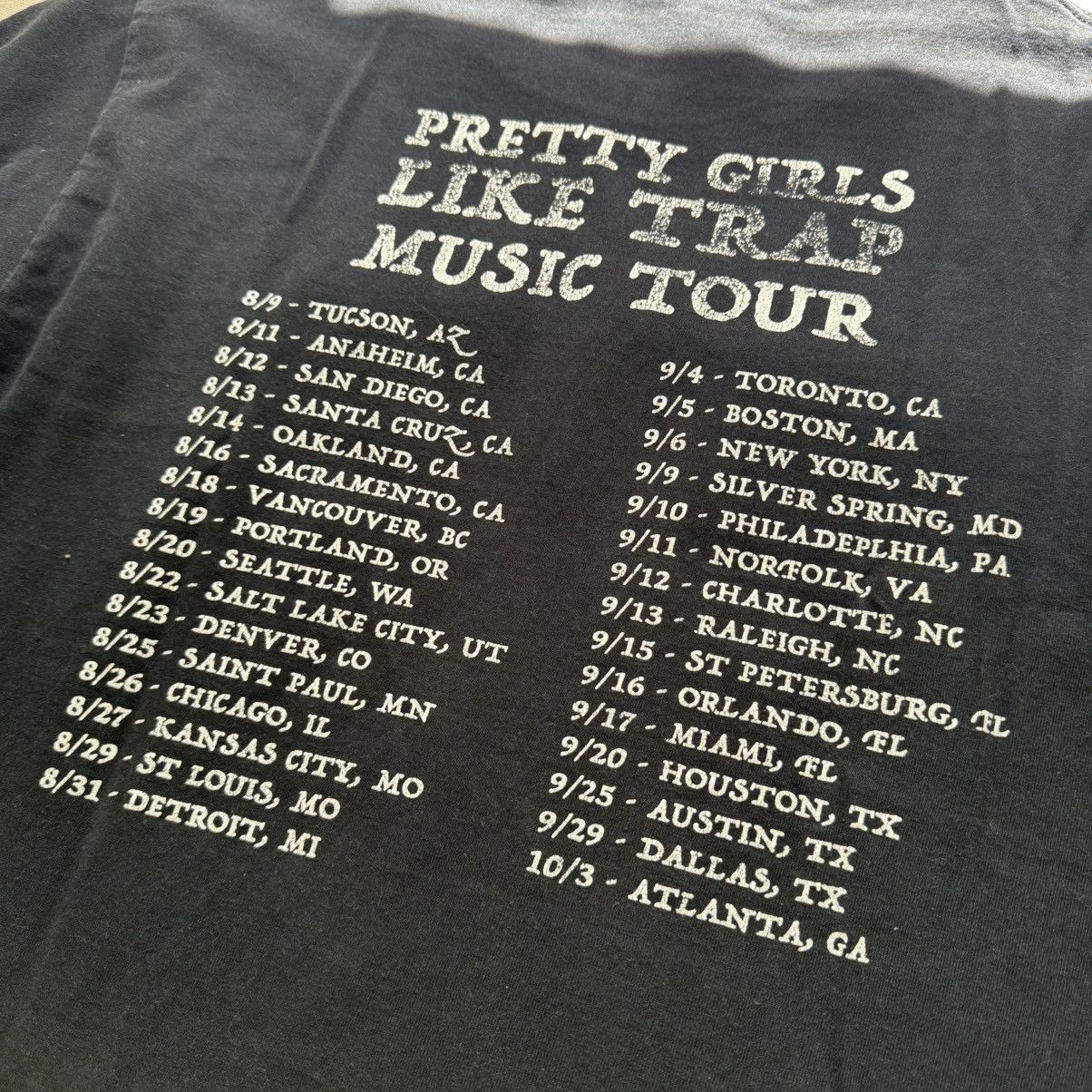 Band Tees 2 Chains The Show Must Go On Tour Tee Black Size US L / EU 52-54 / 3 - 5 Thumbnail