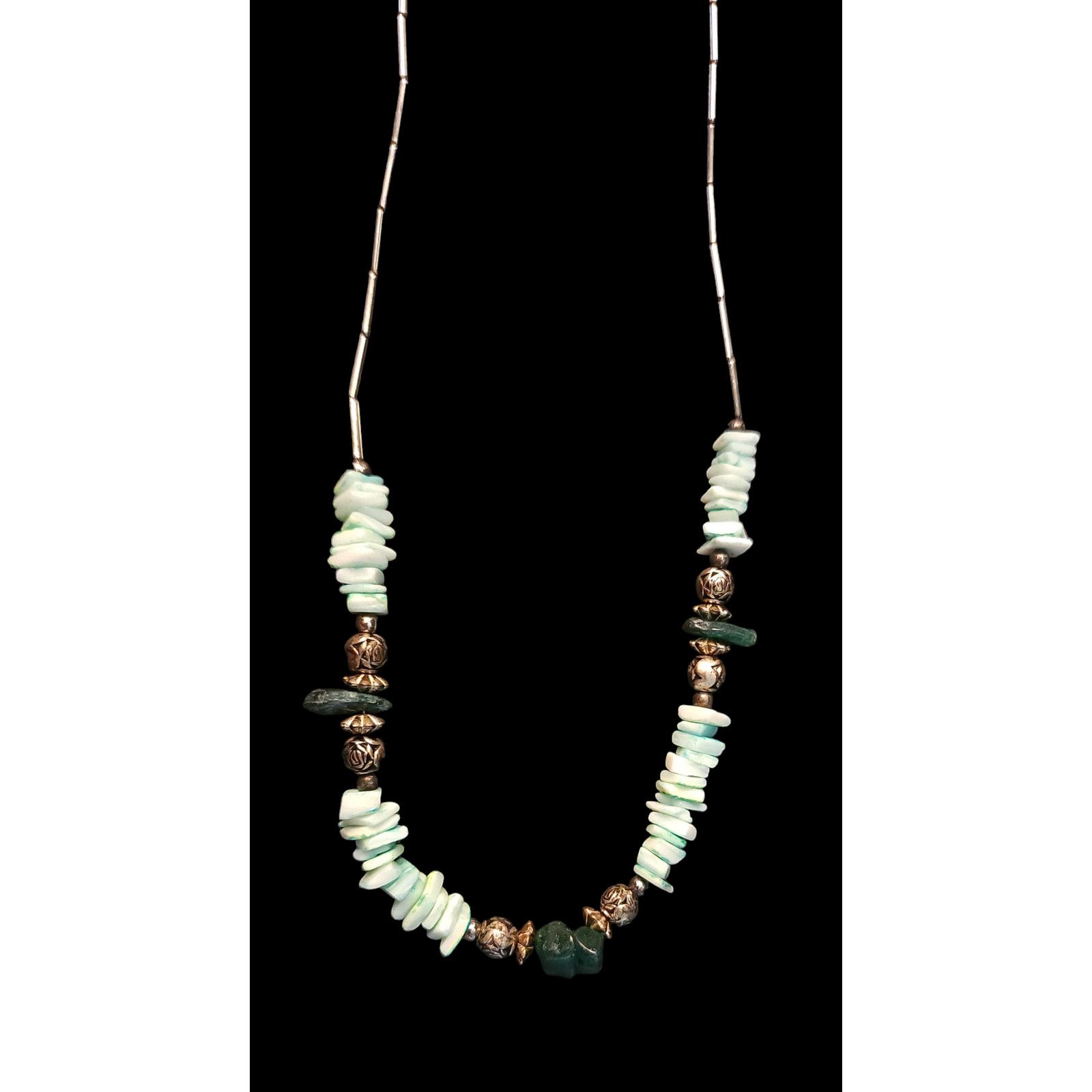 Other Vintage green Pukla Shell, silver, green sea glass necklace Size ONE SIZE - 1 Thumbnail