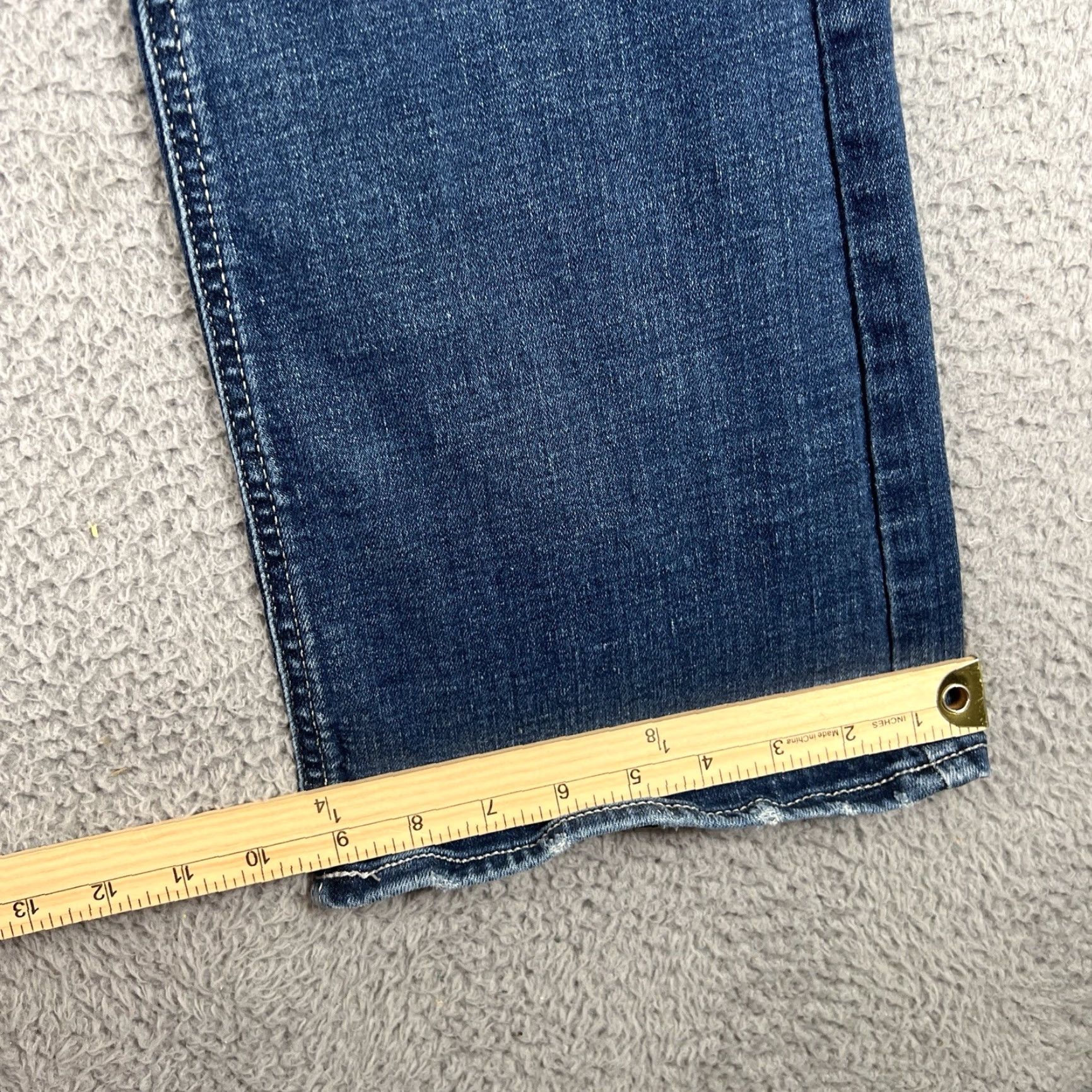 Silver Jeans Co. Silver Jeans Suki Bootcut Jeans Womens 28 Blue Mid Rise Dark Wash Denim Stretch, 5-Pocket, Regular, Inseam 34 - Silver Jeans Brand Size 28" / US 6 / IT 42 - 6 Thumbnail