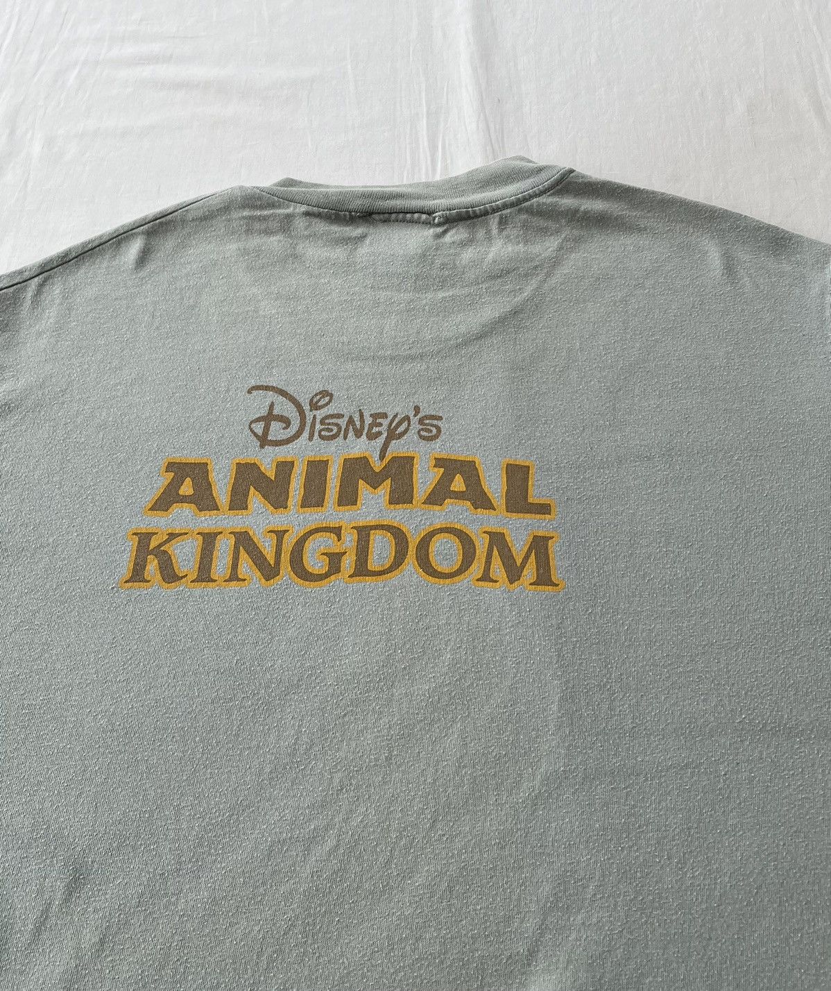 Disney Vintage 90s Disney Animal Kingdom T-shirt Size US L / EU 52-54 / 3 - 13 Thumbnail