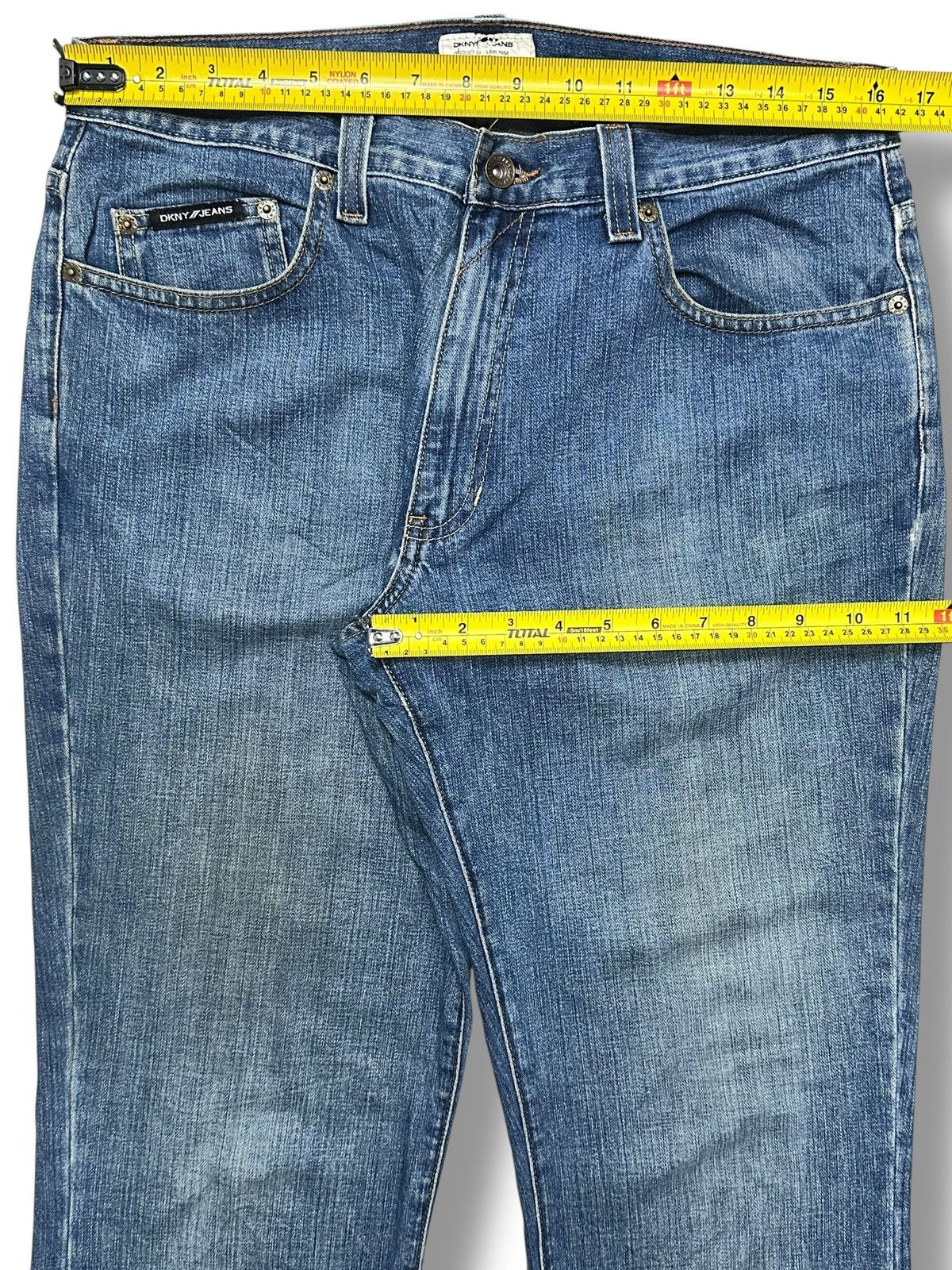 DKNY Vintage DKNY Jean Slight Flare & Bootcut with Faded BlueWash Size US 33 - 17 Thumbnail