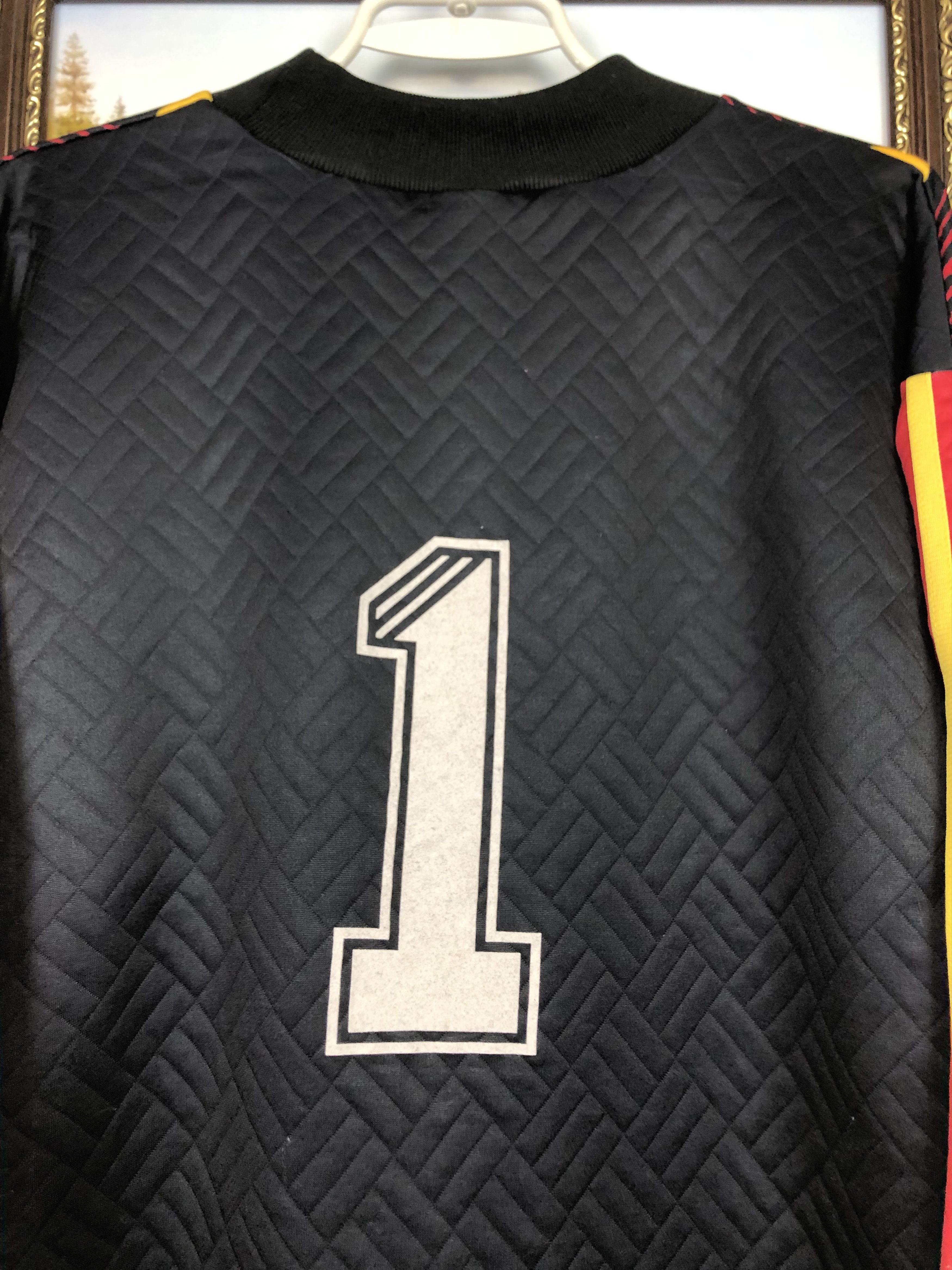 Adidas Vintage 90's Adidas Football Goalkeeper Template Jersey Size US S / EU 44-46 / 1 - 9 Thumbnail