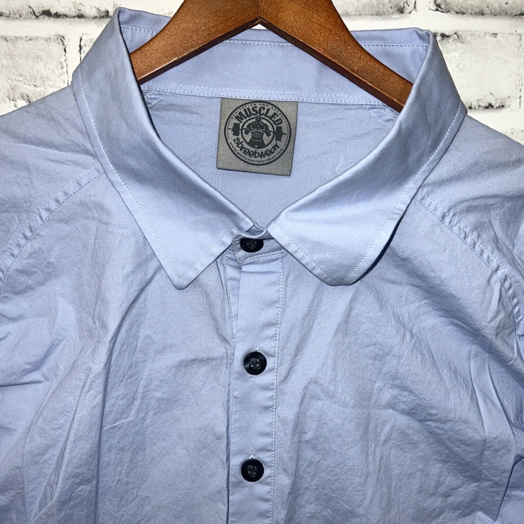 Vintage Muscled Streebwear Blue Button Up Shirt Mens Size L 25” Pit To Pit Size US L / EU 52-54 / 3 - 2 Thumbnail