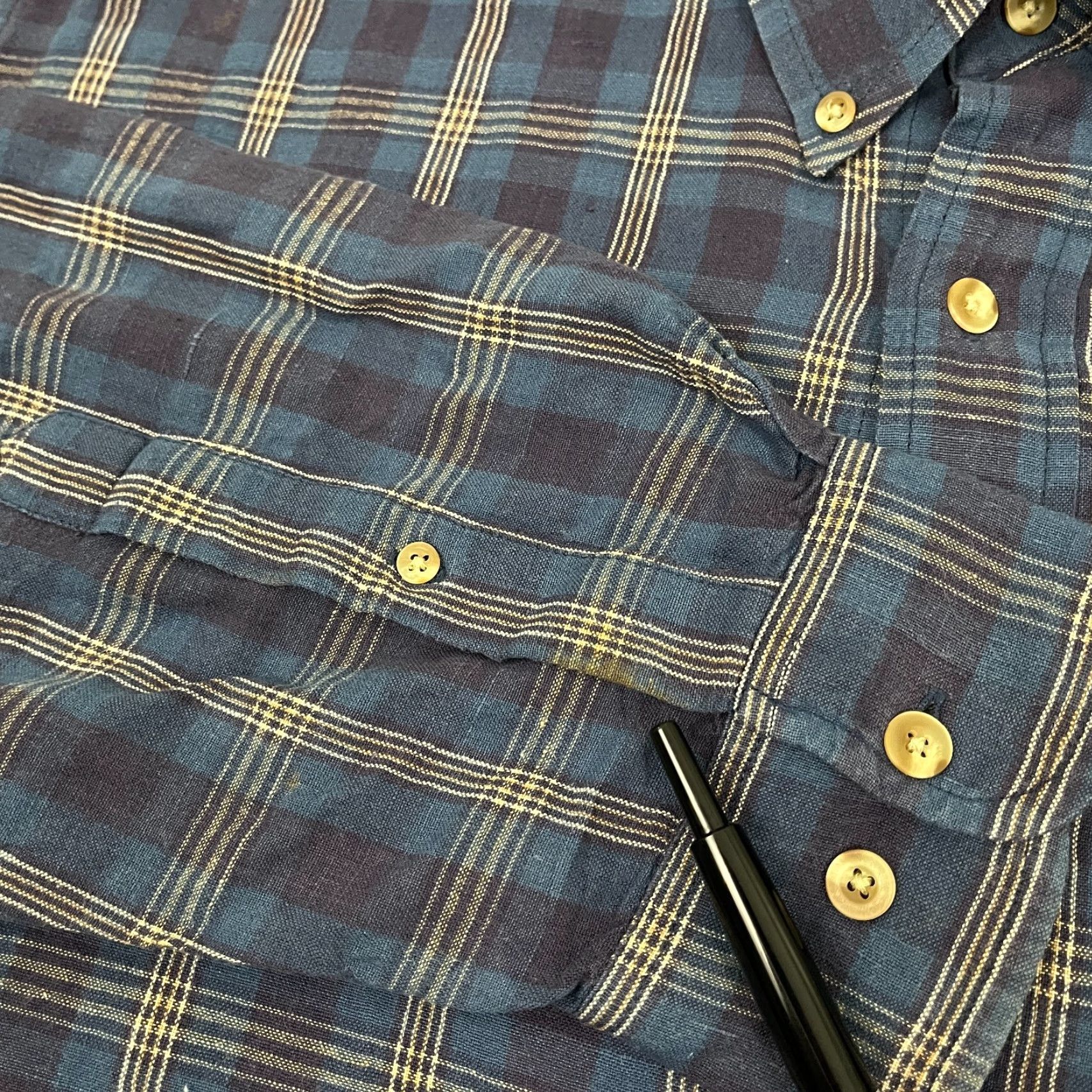 Orvis Orvis Shirt Mens L Blue Plaid Linen Blend Button-Up Long Sleeve VTG - Classic Outdoor, Casual, Travel, Workwear, Button-Down, Blue Plaid, Cotton Linen Size US L / EU 52-54 / 3 - 7 Thumbnail