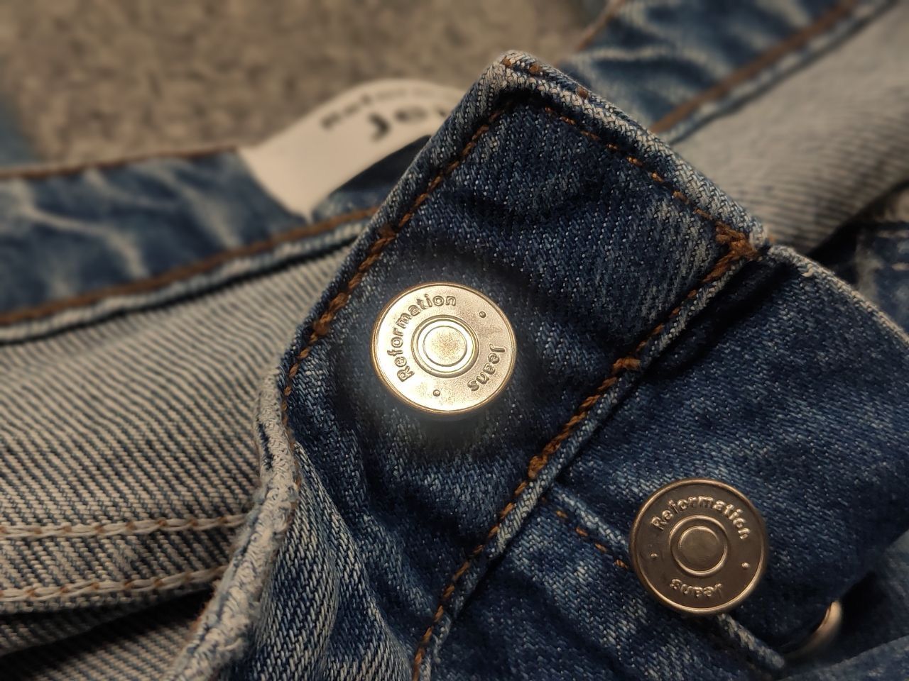Reformation Reformation design jeans cynthia high rise Straight Denim Size 31" - 10 Thumbnail