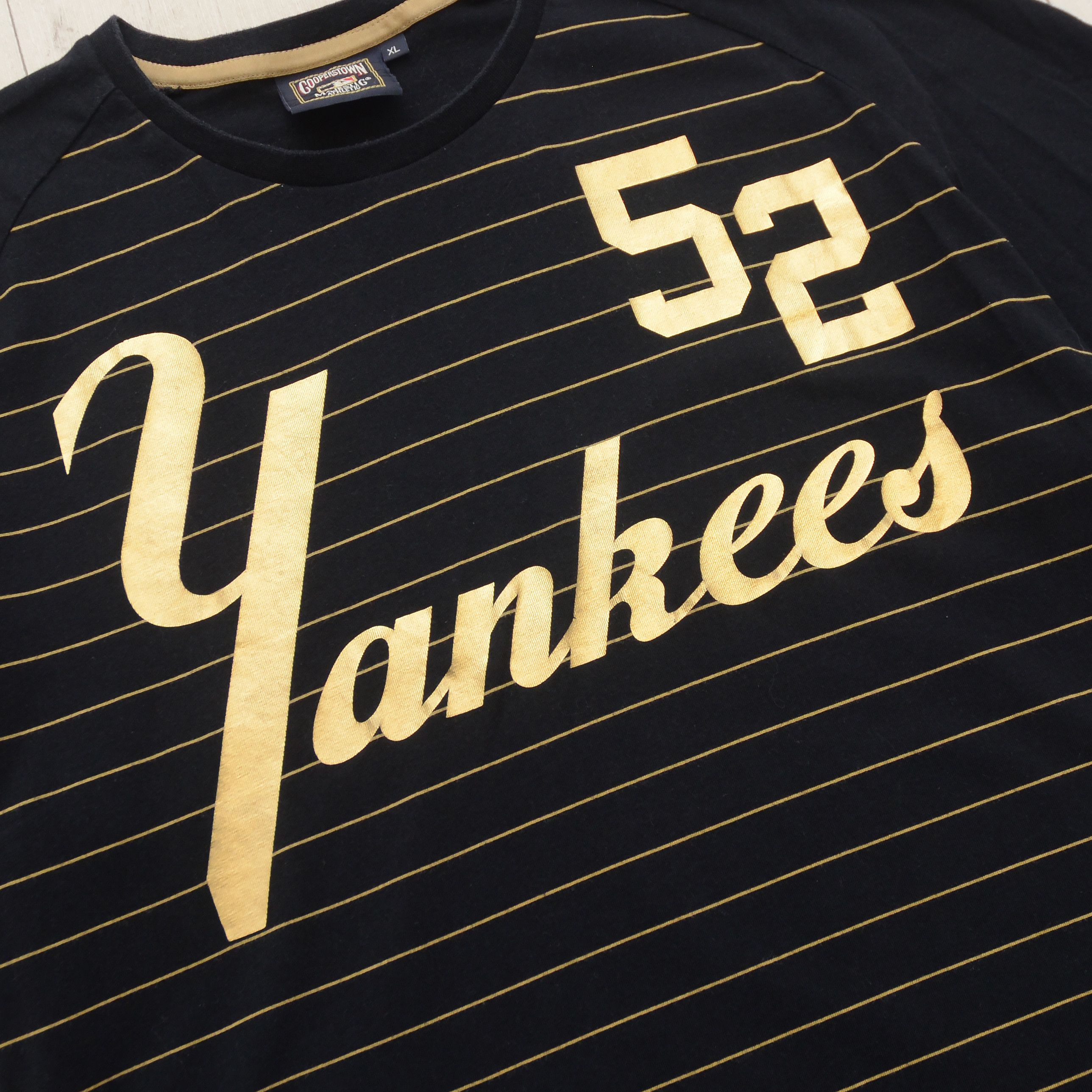 Majestic × New York Yankees × Vintage New York Yankees MAJESTIC T-Shirt Black Gold Tee Rare Sz L-M Size US L / EU 52-54 / 3 - 5 Thumbnail