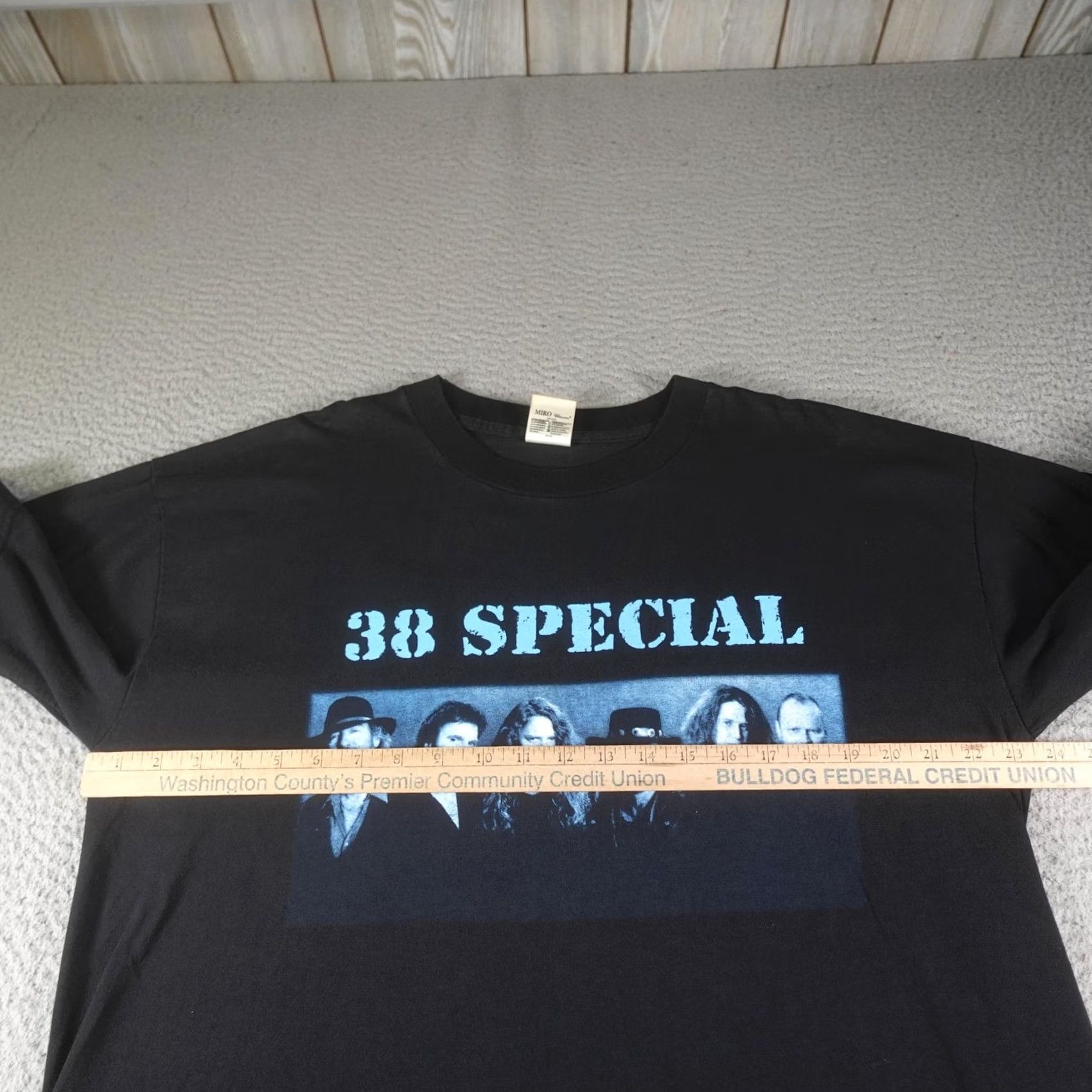 Vintage VINTAGE 38 SPECIAL Shirt Mens XL Black Tour 2000 USA Flag Y2K Rock Band Tee Size US XL / EU 56 / 4 - 5 Thumbnail