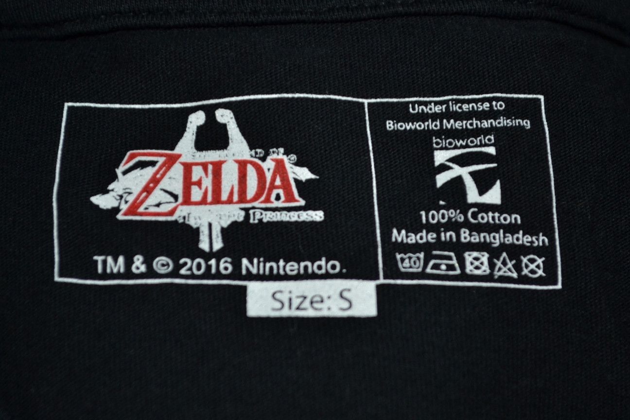 Nintendo × The Game × Vintage The Legend of Zelda Twilight Princess Bioworld t-shirt S Size US S / EU 44-46 / 1 - 6 Thumbnail