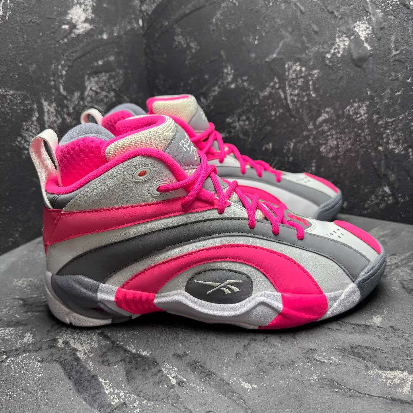 Reebok Reebok Shaquille O'Neal Gray White Pink Annual Ring Q10 Size US 9 / EU 42 - 5 Thumbnail