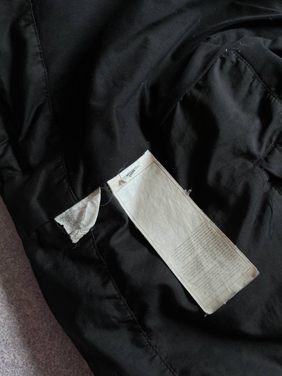Nike × Vintage Vintage Nike Swoosh Black Puffer Vest Y2K L Size US L / EU 52-54 / 3 - 7 Thumbnail