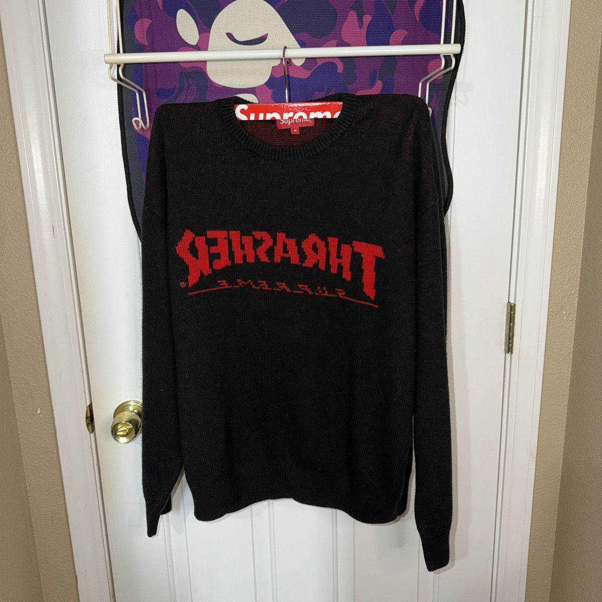 Supreme × Thrasher Supreme x Thrasher Reverse Logo Sweater FW21 Great Condition Size US M / EU 48-50 / 2 - 1 Thumbnail