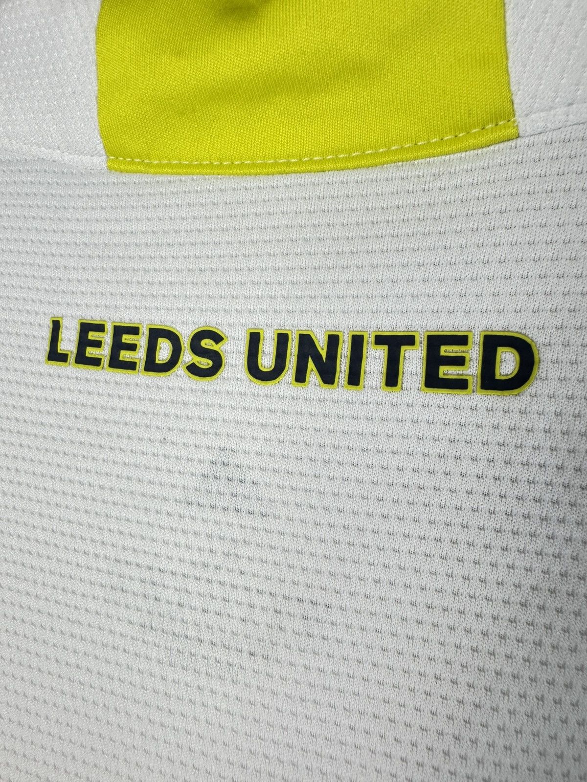 Adidas Leeds United 2021 2022 Home Football Soccer Jersey Adidas Size US XL / EU 56 / 4 - 7 Thumbnail