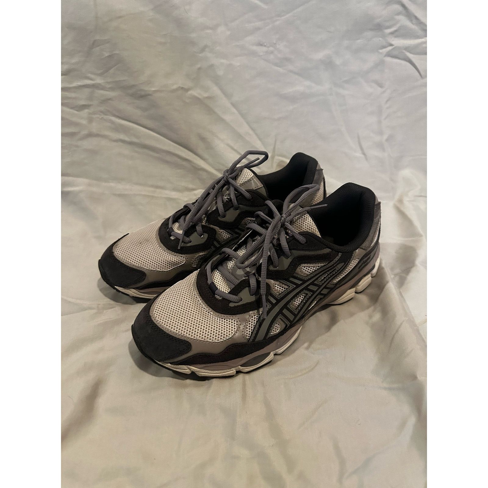 Asics ASICS gel nyc 11 Size US 11 / EU 44 - 1 Thumbnail