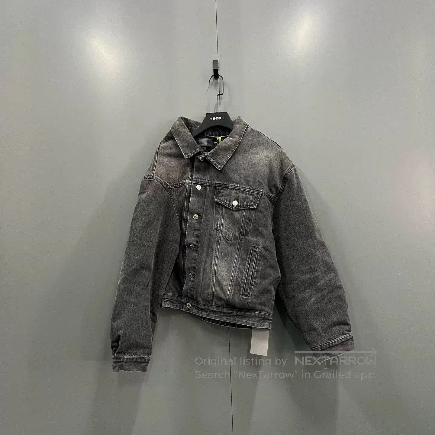 Balenciaga balenciaga irregular washed denim jacket xs. Size US XS / EU 42 / 0 - 1 Thumbnail
