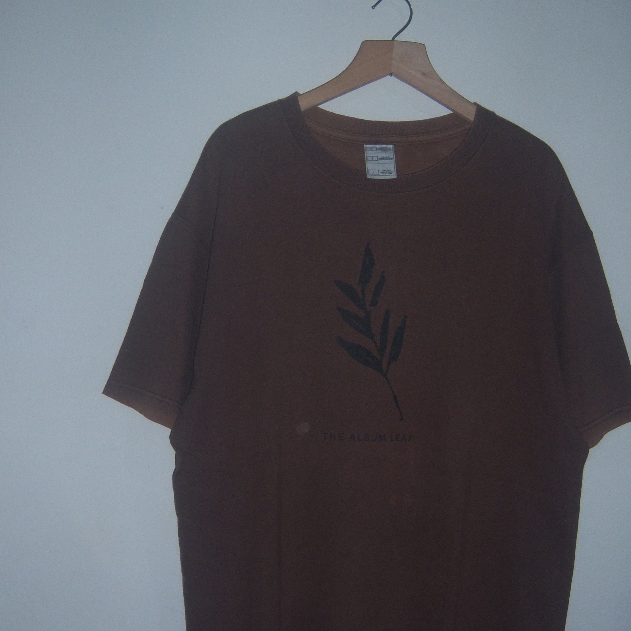 Band Tees 2004 The Album Leaf - In A Safe Place Vintage Size US L / EU 52-54 / 3 - 5 Thumbnail