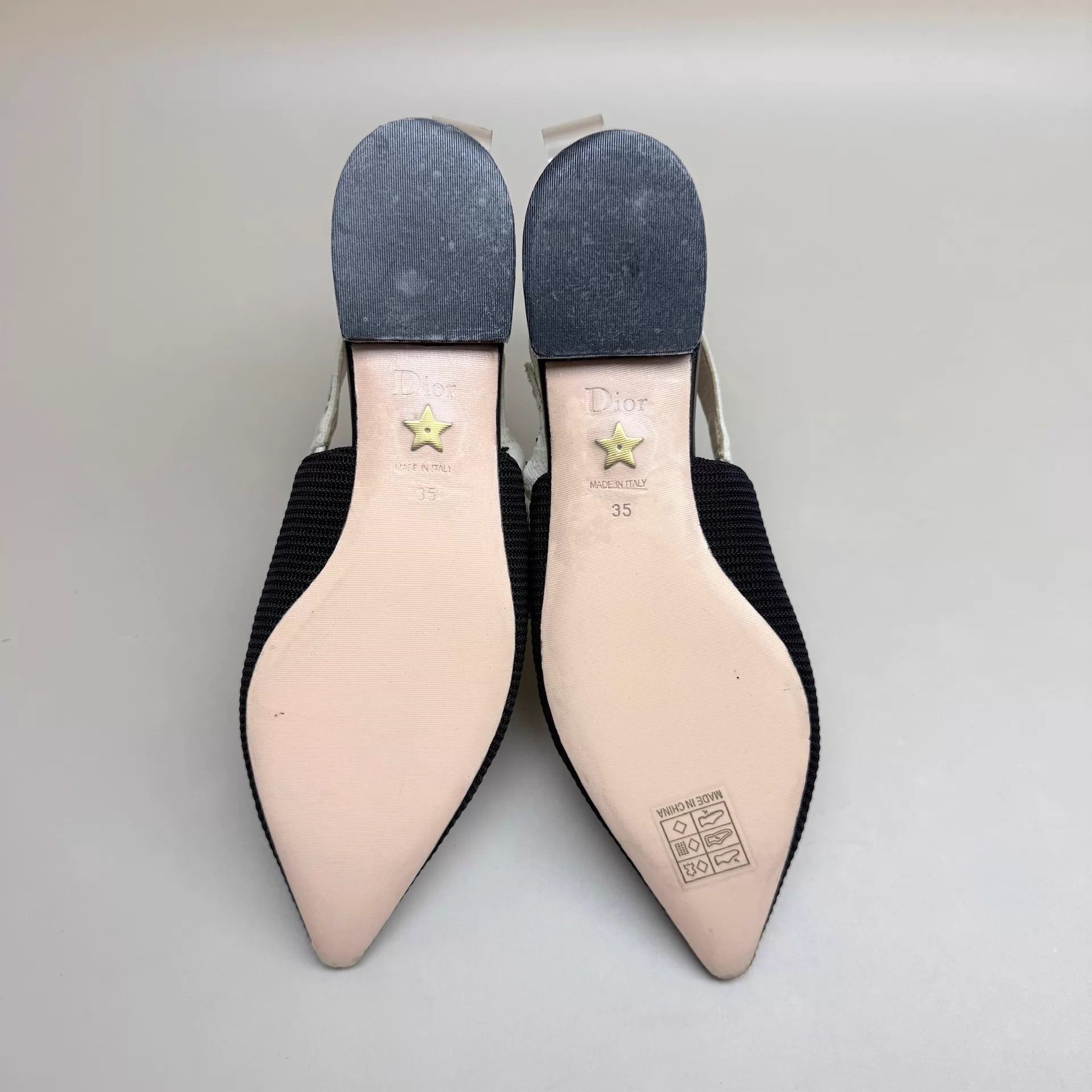 Dior Dior Black White Logo Embroidered Low Heel Pumps 35 Size US 4.5 / IT 34.5 - 6 Thumbnail