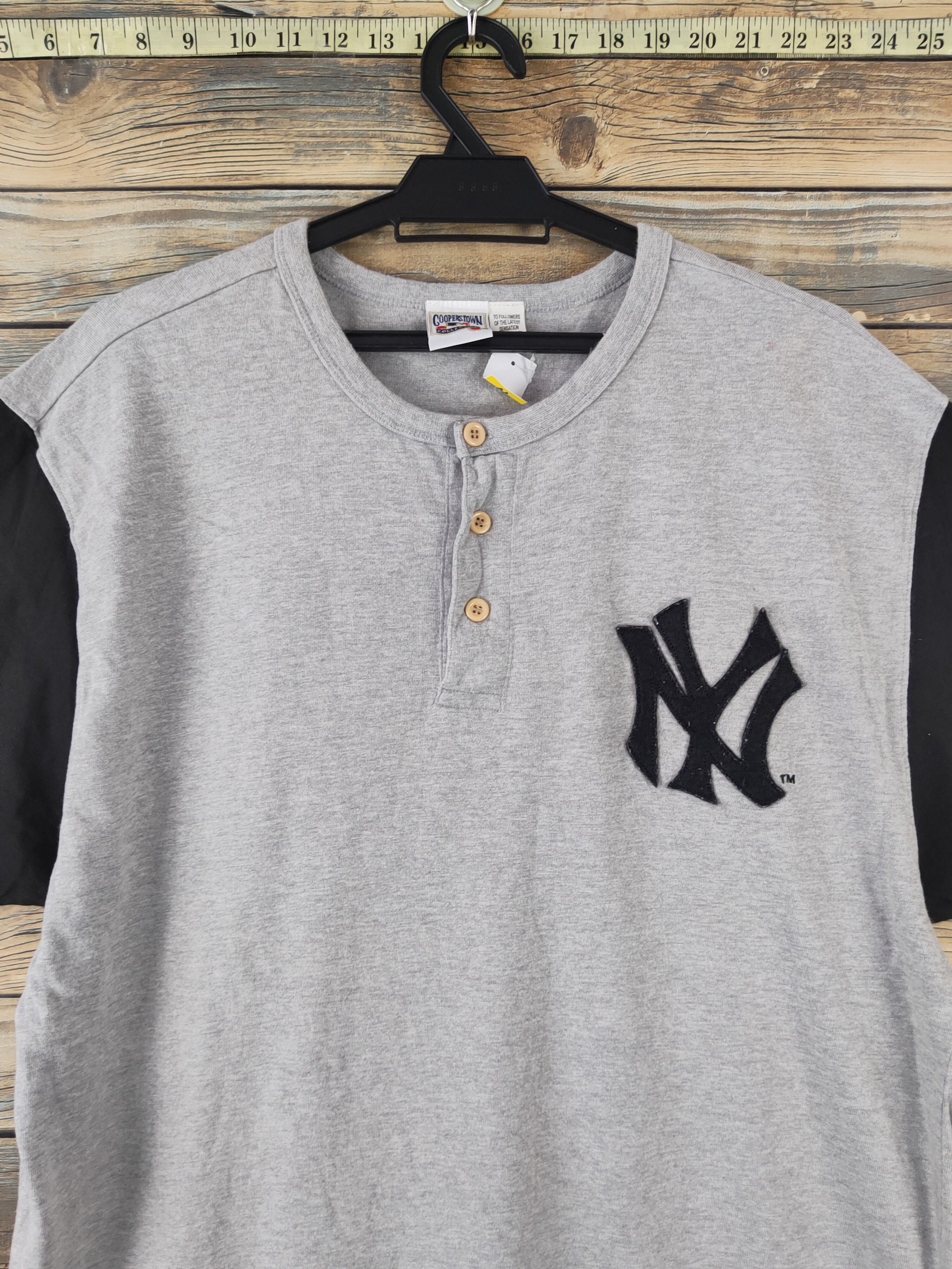 Vintage DL Cooperstown collection Gray NY Short Sleeve T-shirt #2052 Size US XL / EU 56 / 4 - 2 Thumbnail