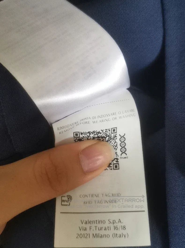 Other Valentino Suits Size M / US 6-8 / IT 42-44 - 3 Thumbnail