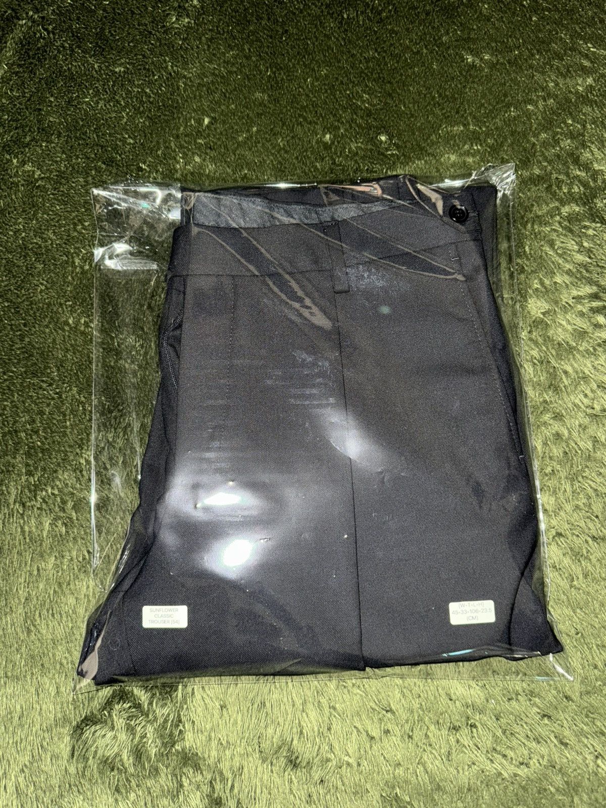 Sunflower [54] SUNFLOWER Pintuck Loose-Fit Trousers slacks black Size 54R - 13 Thumbnail