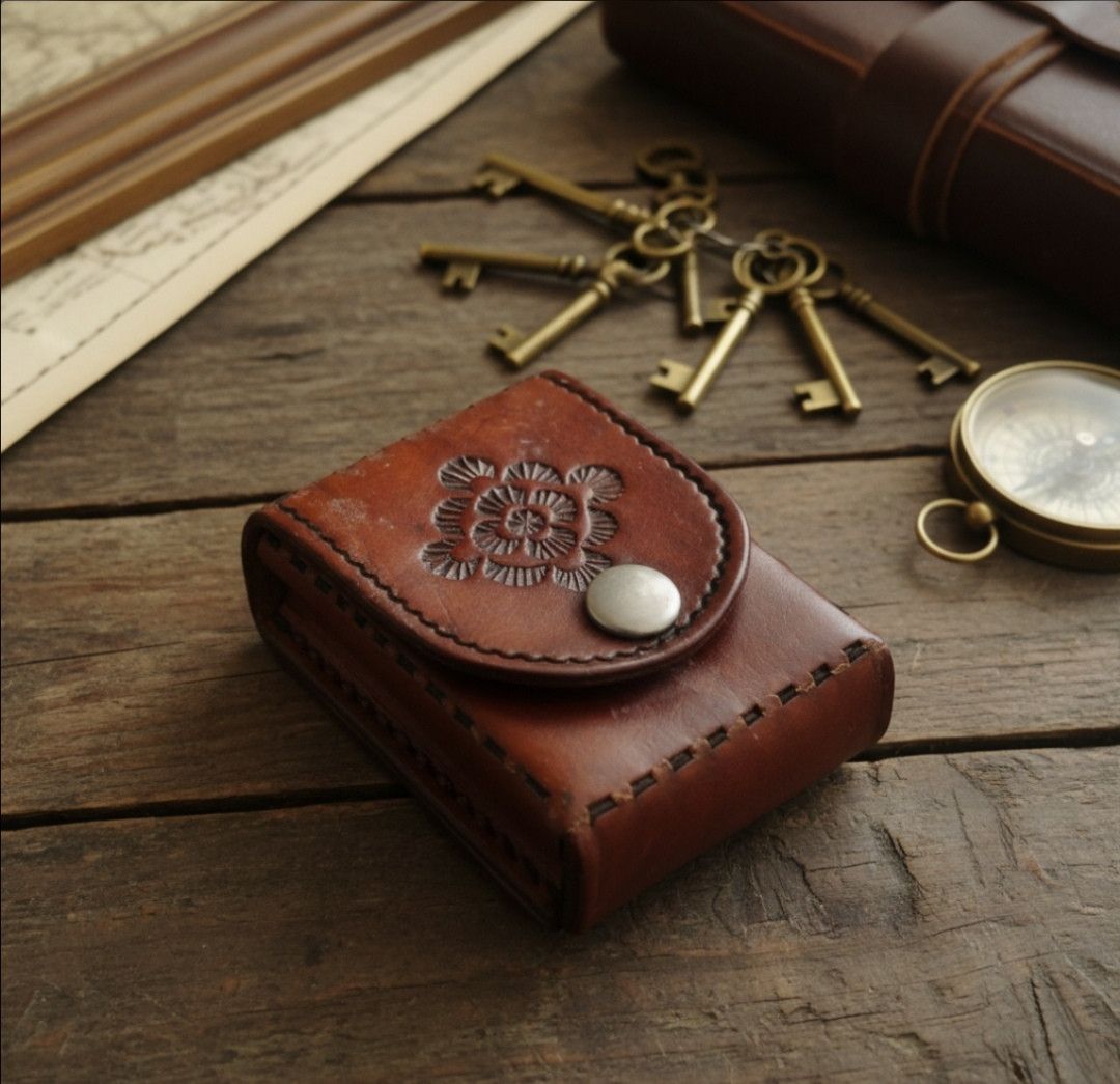 Vintage Vintage Hand-Tooled Leather Western Pouch - Cowboy Size ONE SIZE - 2 Thumbnail
