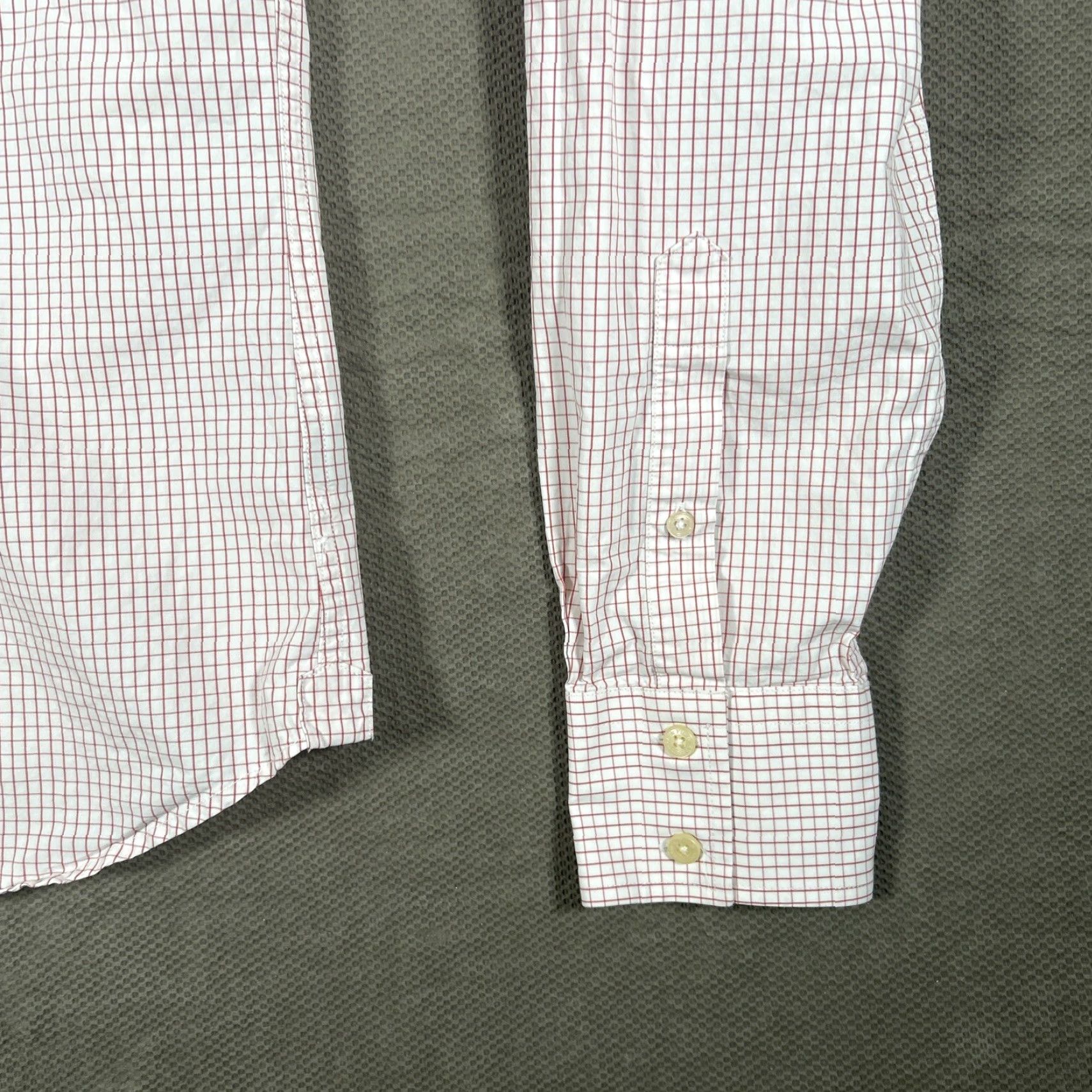 Abercrombie & Fitch Abercrombie & Fitch Muscle Fit Long Sleeve Shirt Red Micro Check Medium Size US M / EU 48-50 / 2 - 5 Thumbnail