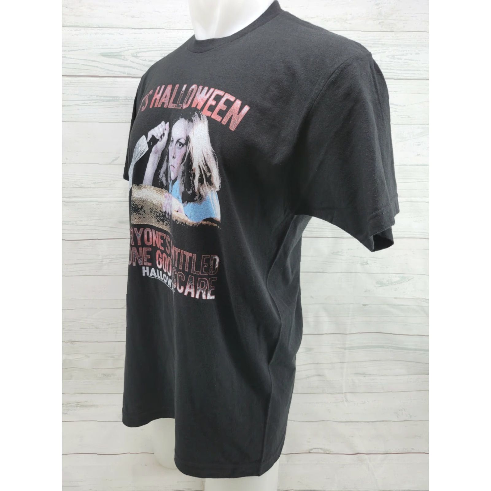 Tultex Halloween One Good Scare Men's T Shirt Knife Everyones Entitled Size Large Size US L / EU 52-54 / 3 - 3 Thumbnail