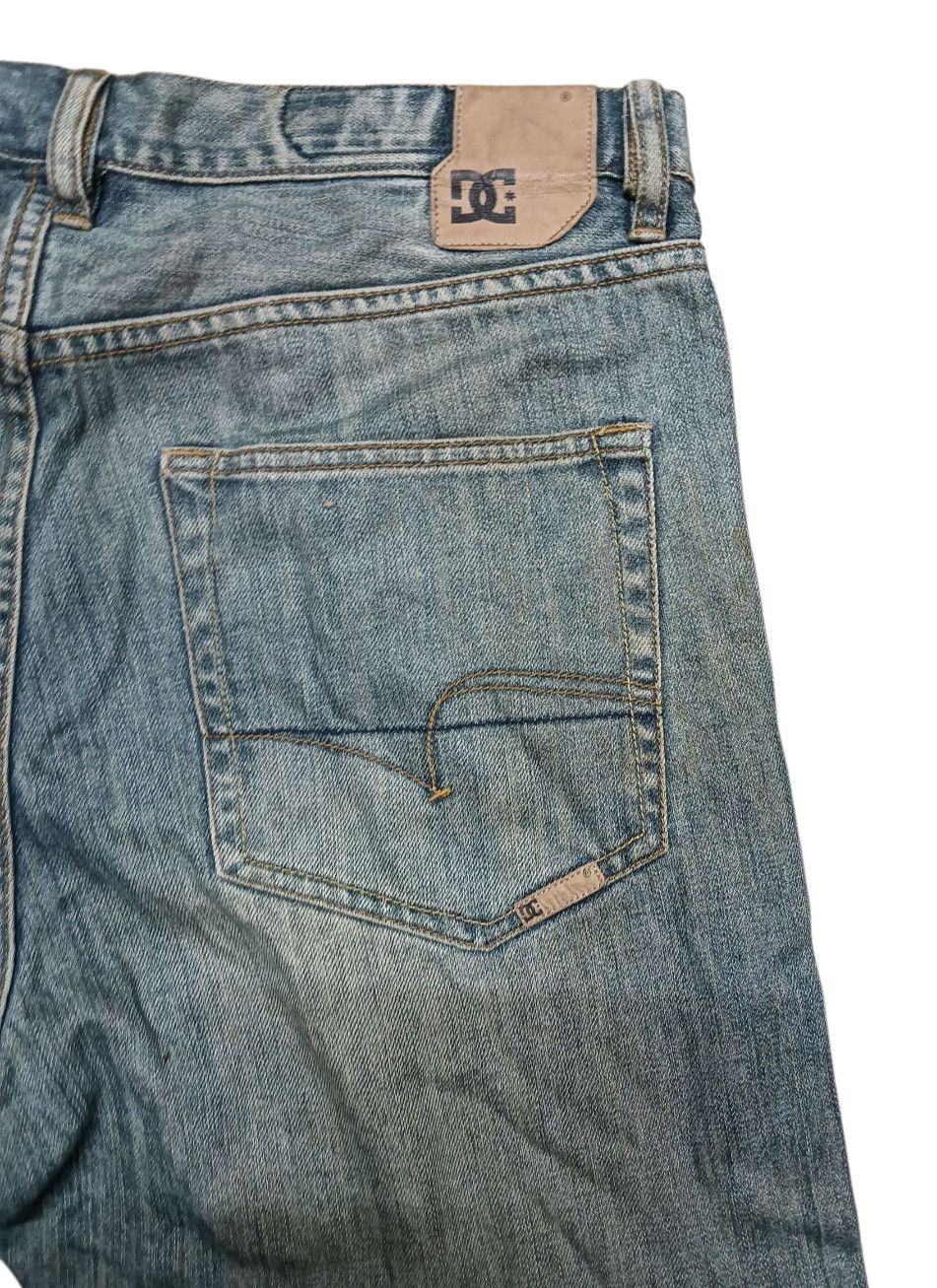 DC DC Distressed Jeans Size US 32 / EU 48 - 10 Thumbnail