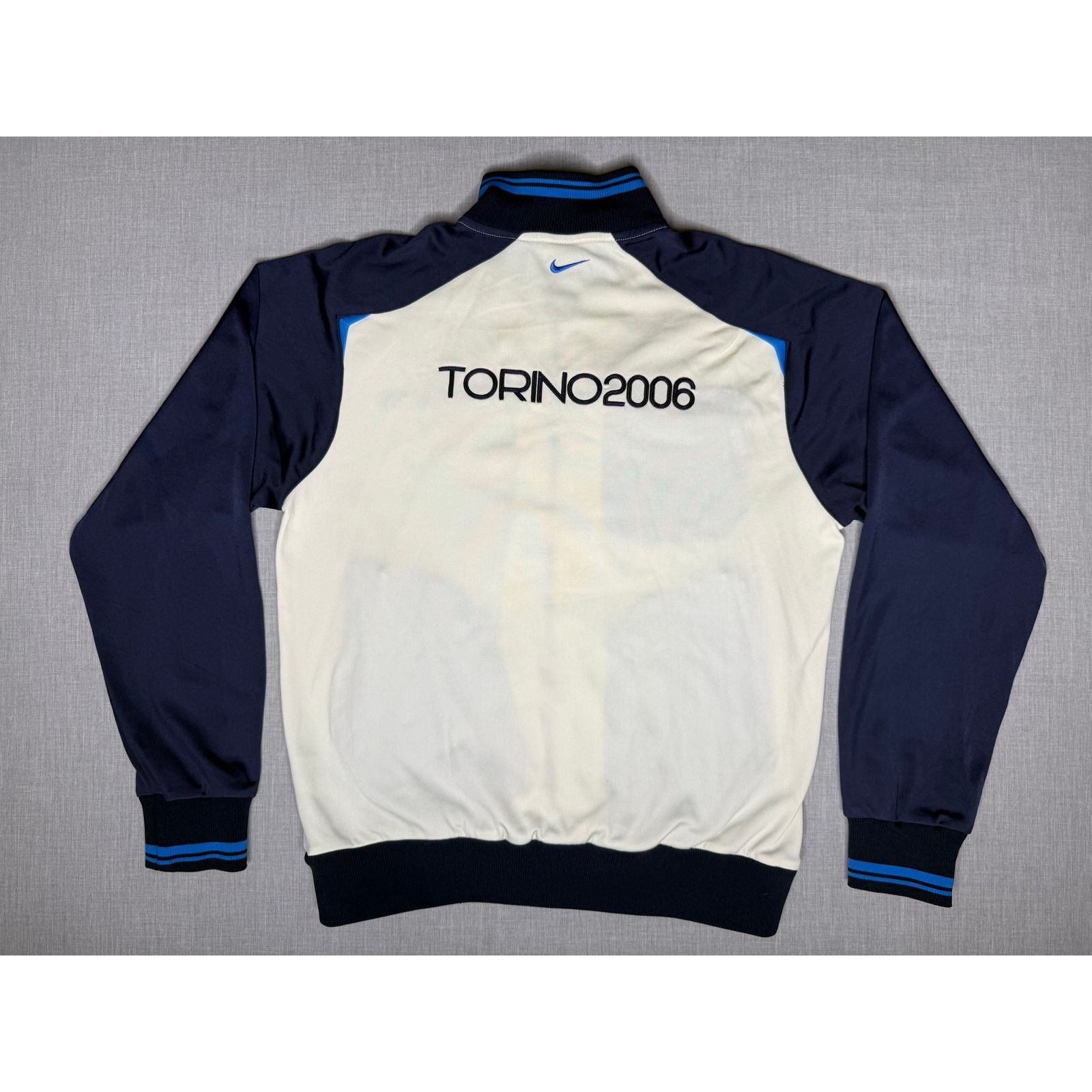 Nike Vintage Nike 2006 Torino Olympics Track Jacket Medium Size US M / EU 48-50 / 2 - 2 Thumbnail