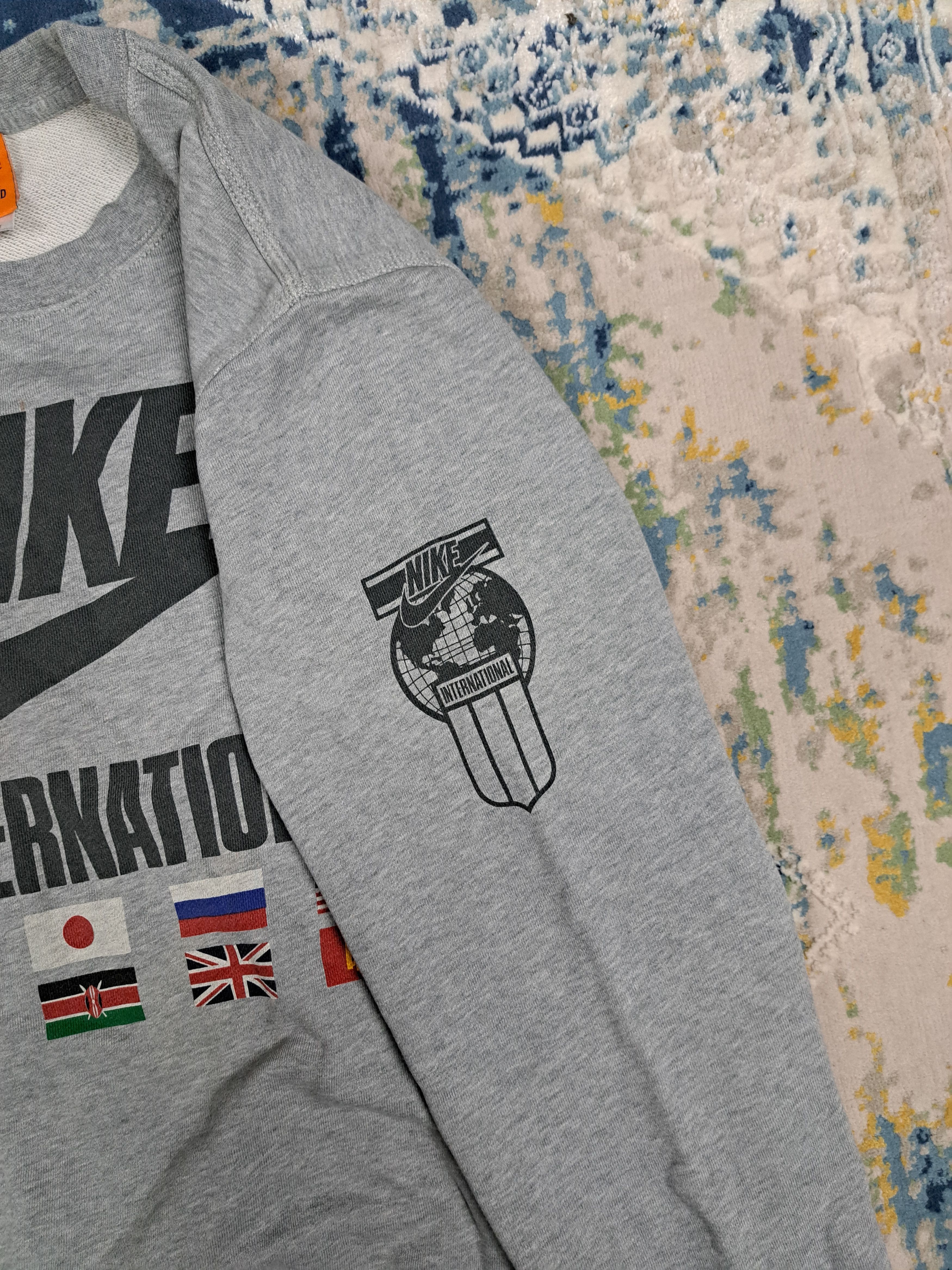 Nike Nike Track & Field International Flag Sweatshirt Size US M / EU 48-50 / 2 - 4 Thumbnail