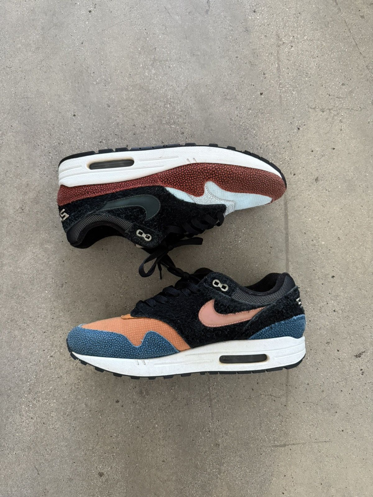 Nike Nike Air Max 1 Swipa Size US 10.5 / EU 43-44 - 2 Thumbnail