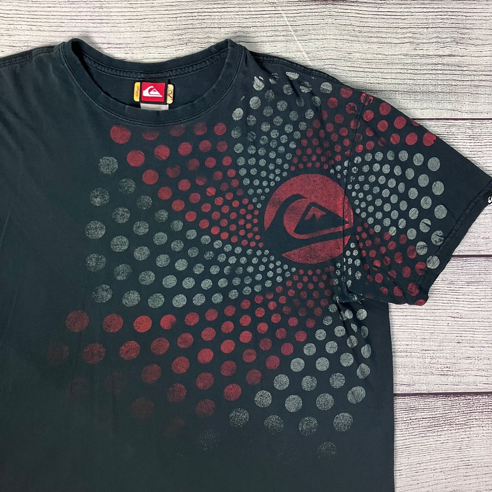 Quiksilver × Vintage Y2k Quiksilver Surfing Black Graphic T Quiksilver × Vintage Y2k Quiksilver Surfing Black Graphic T