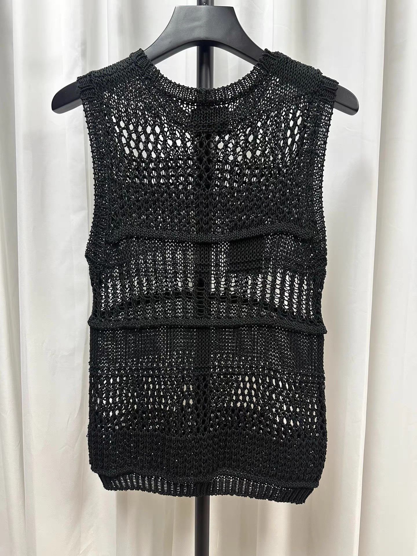 Number (N)ine Number (N)ine 05SS Cutout Vest K20 Size US M / EU 48-50 / 2 - 5 Thumbnail