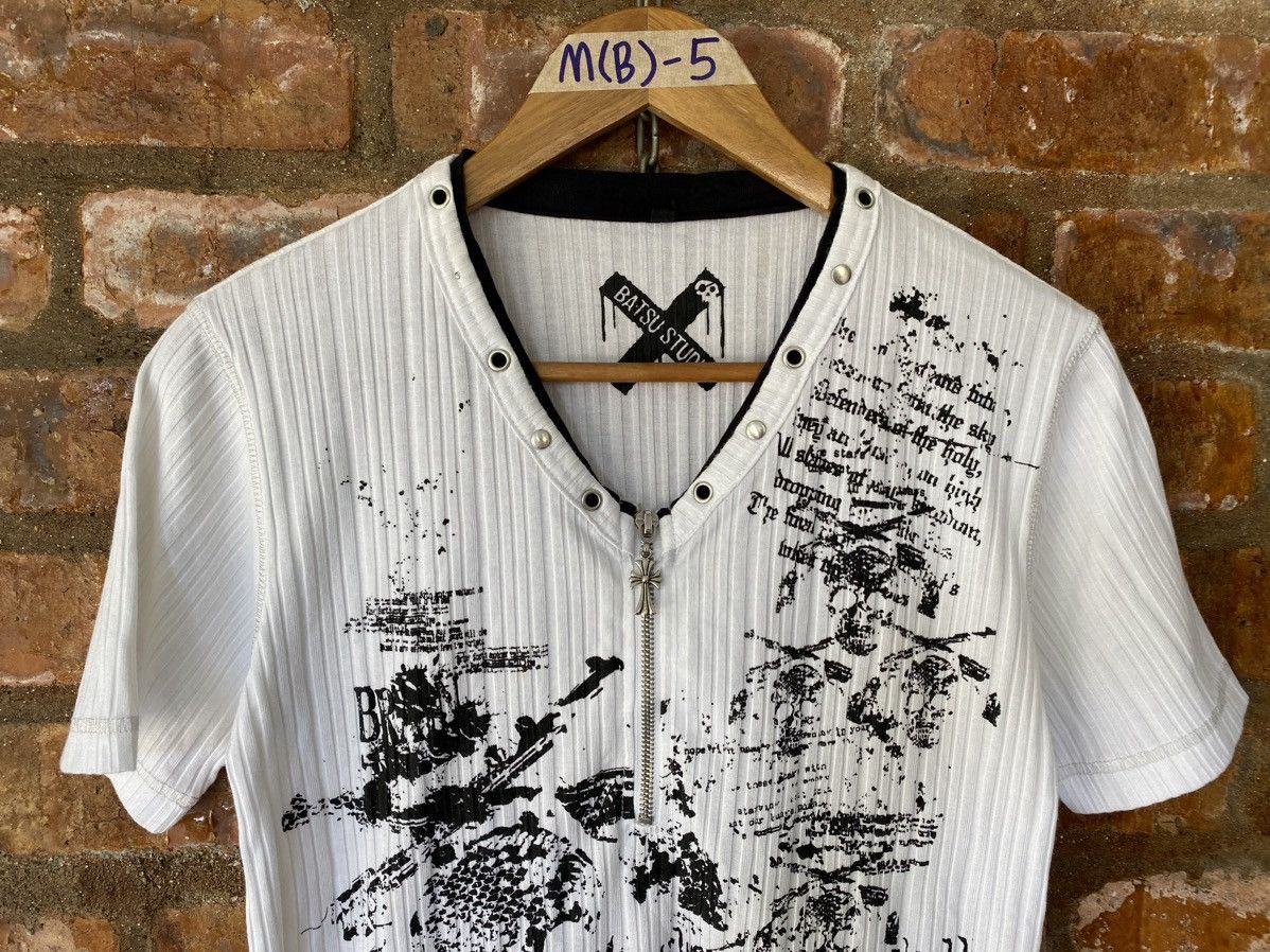 Japanese Brand 2000s Batsu Studio Zipper cross Skull and sex tee Size US S / EU 44-46 / 1 - 3 Thumbnail