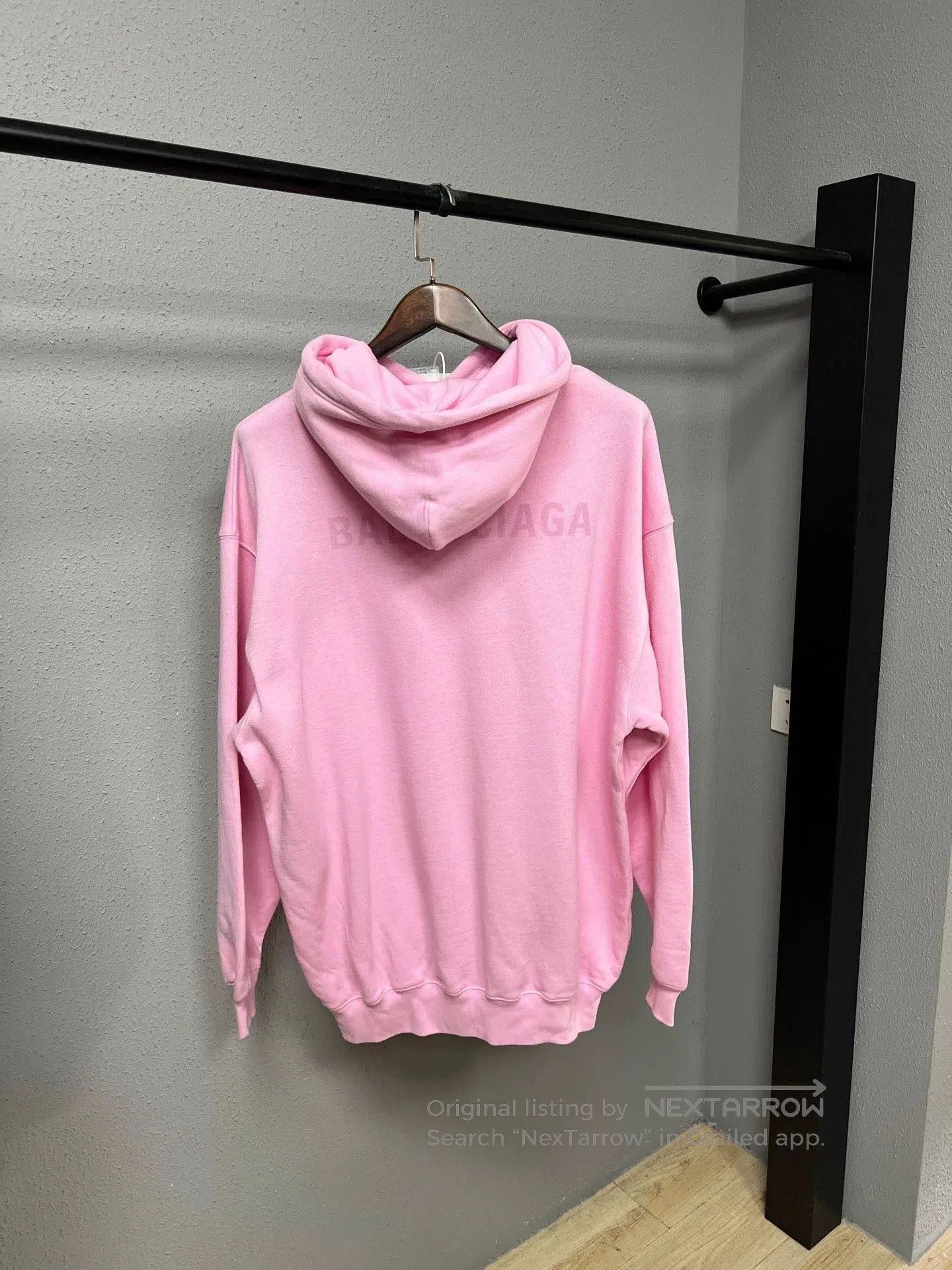 Balenciaga balenciaga pink embroidered hoodie. Size XS / US 0-2 / IT 36-38 - 2 Thumbnail