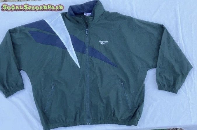 Reebok Reebok big shoulder logo full zip nylon jacket Size US XXL / EU 58 / 5 - 1 Thumbnail