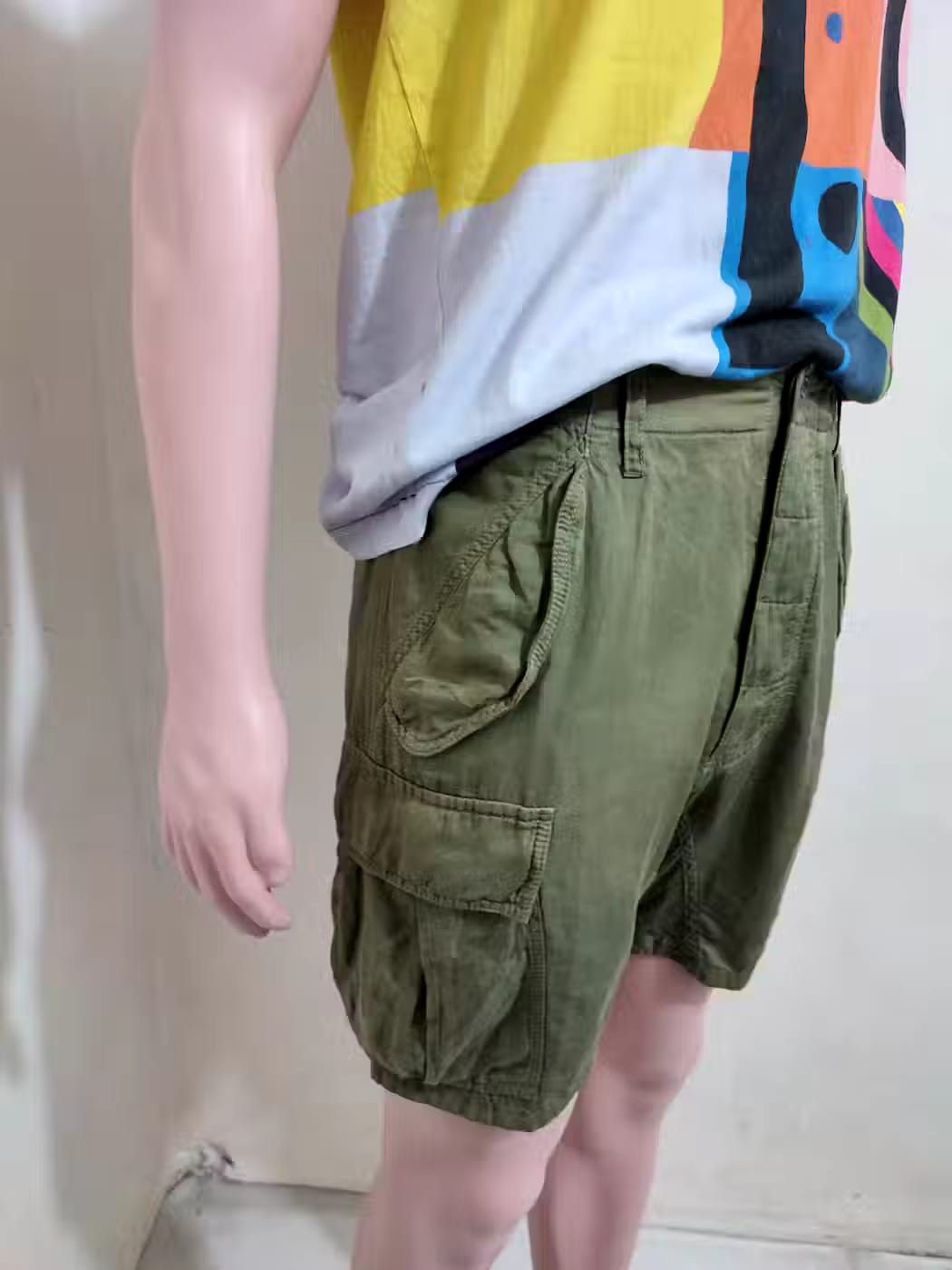 Issey Miyake Sunaokuwahara Issey Miyake Olive Cargo Short pants Size US 30 / EU 46 - 7 Thumbnail